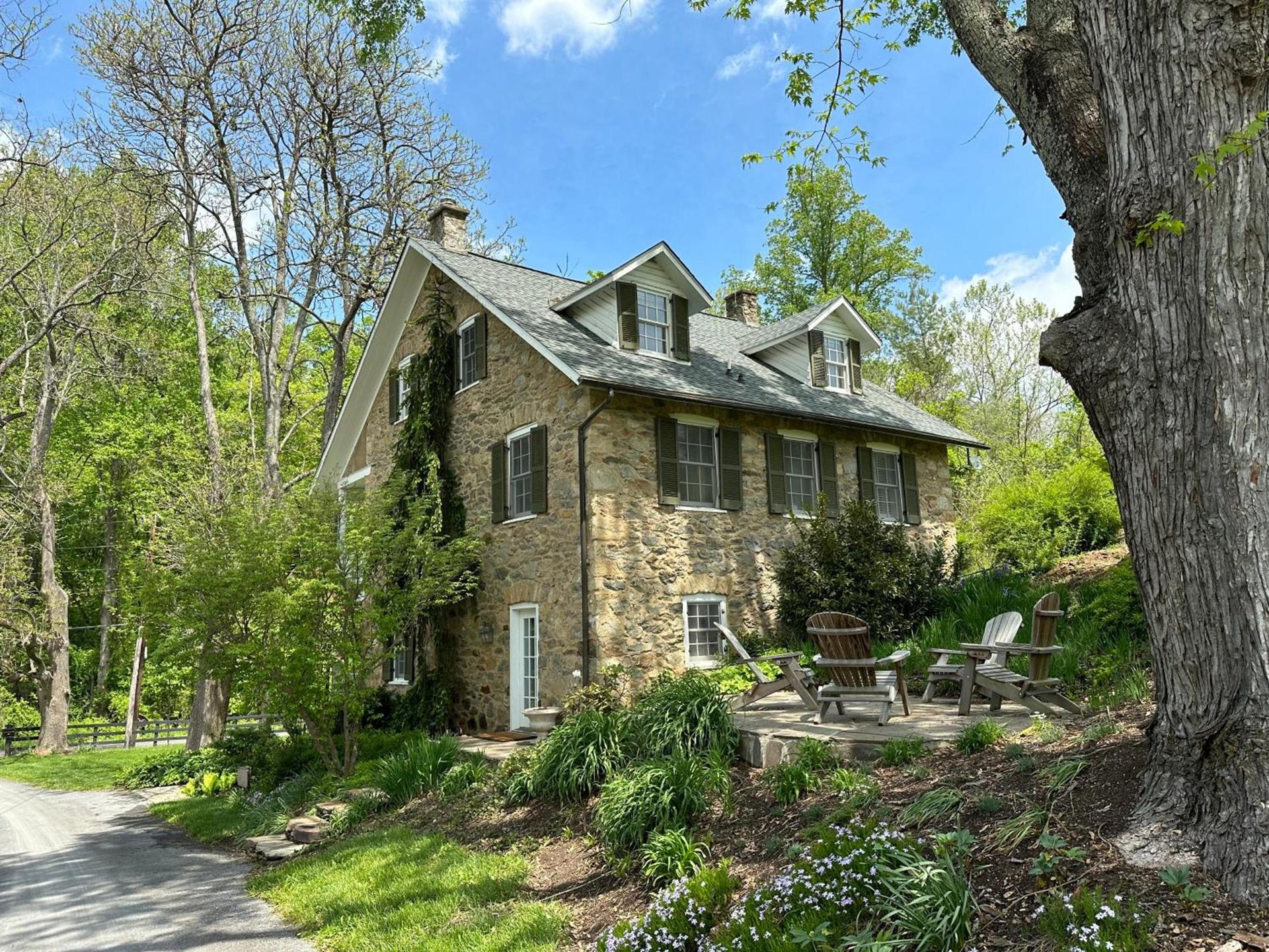 Goodstone Inn & Restaurant photo 42