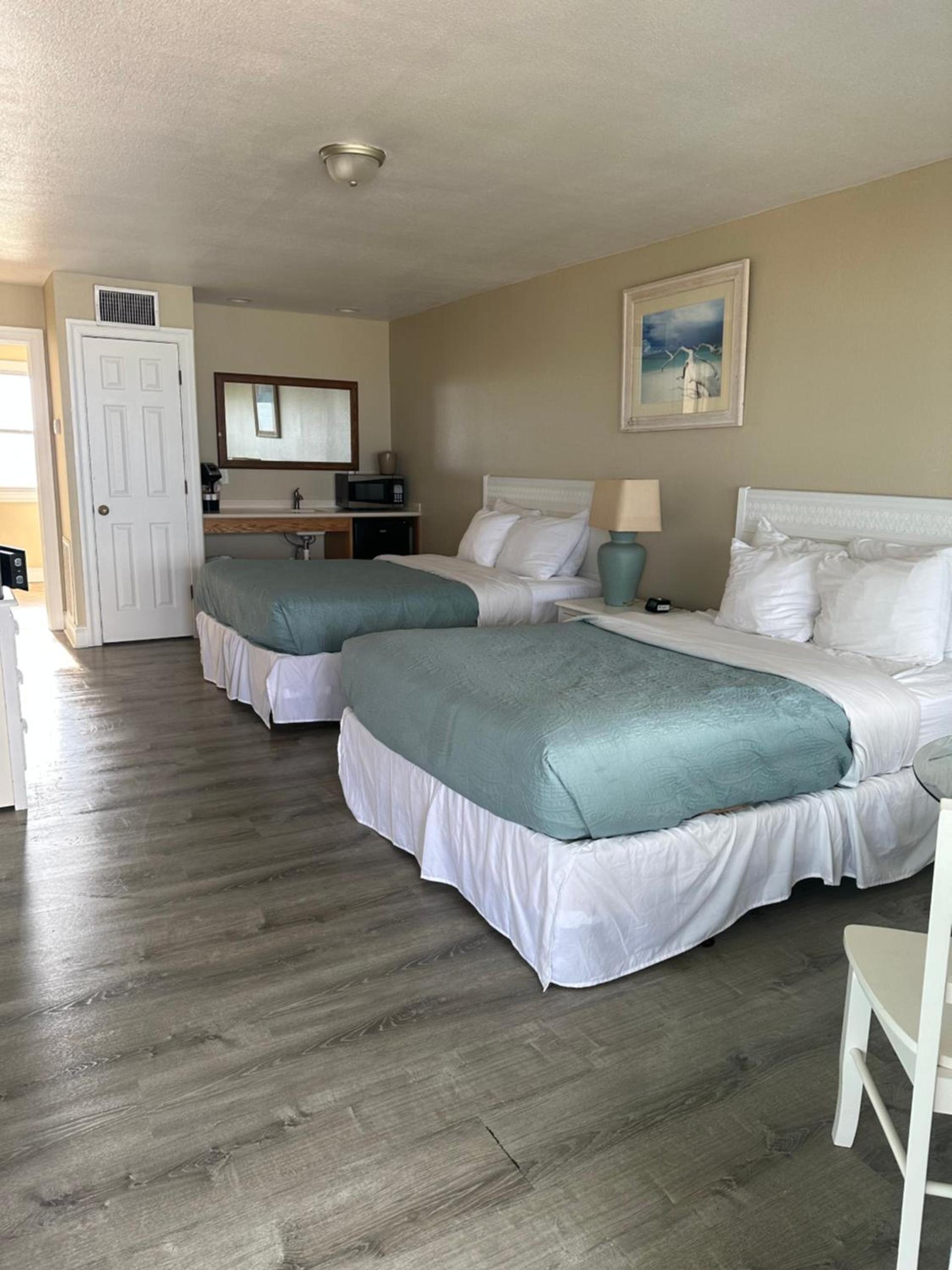 Cape Hatteras Motel photo 17
