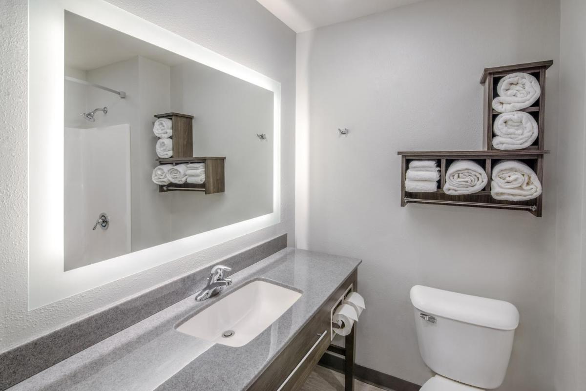 My Place Hotel-East Moline/Quad Cities, IL photo 23