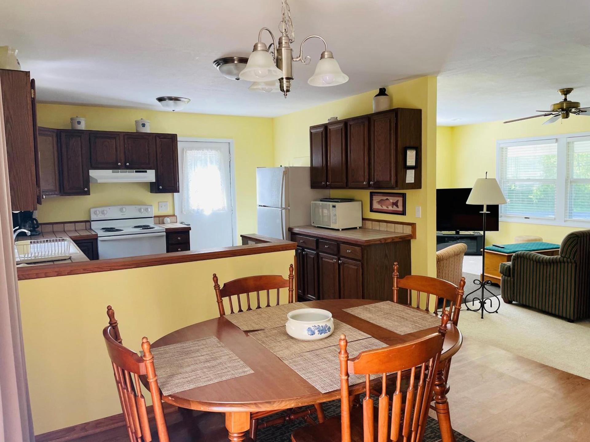 Parkside Inn photo 13