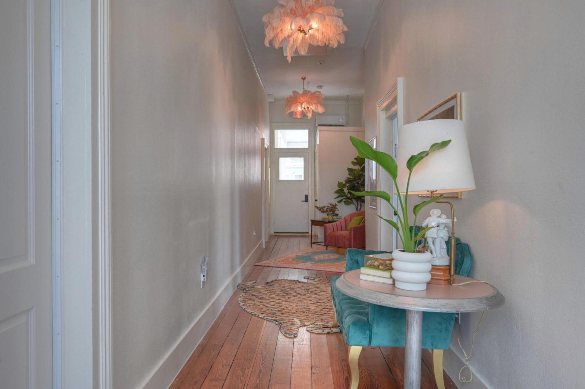 Sugars Inn Room 4 Historic NOLA Charm in Downtown Galveston photo 22