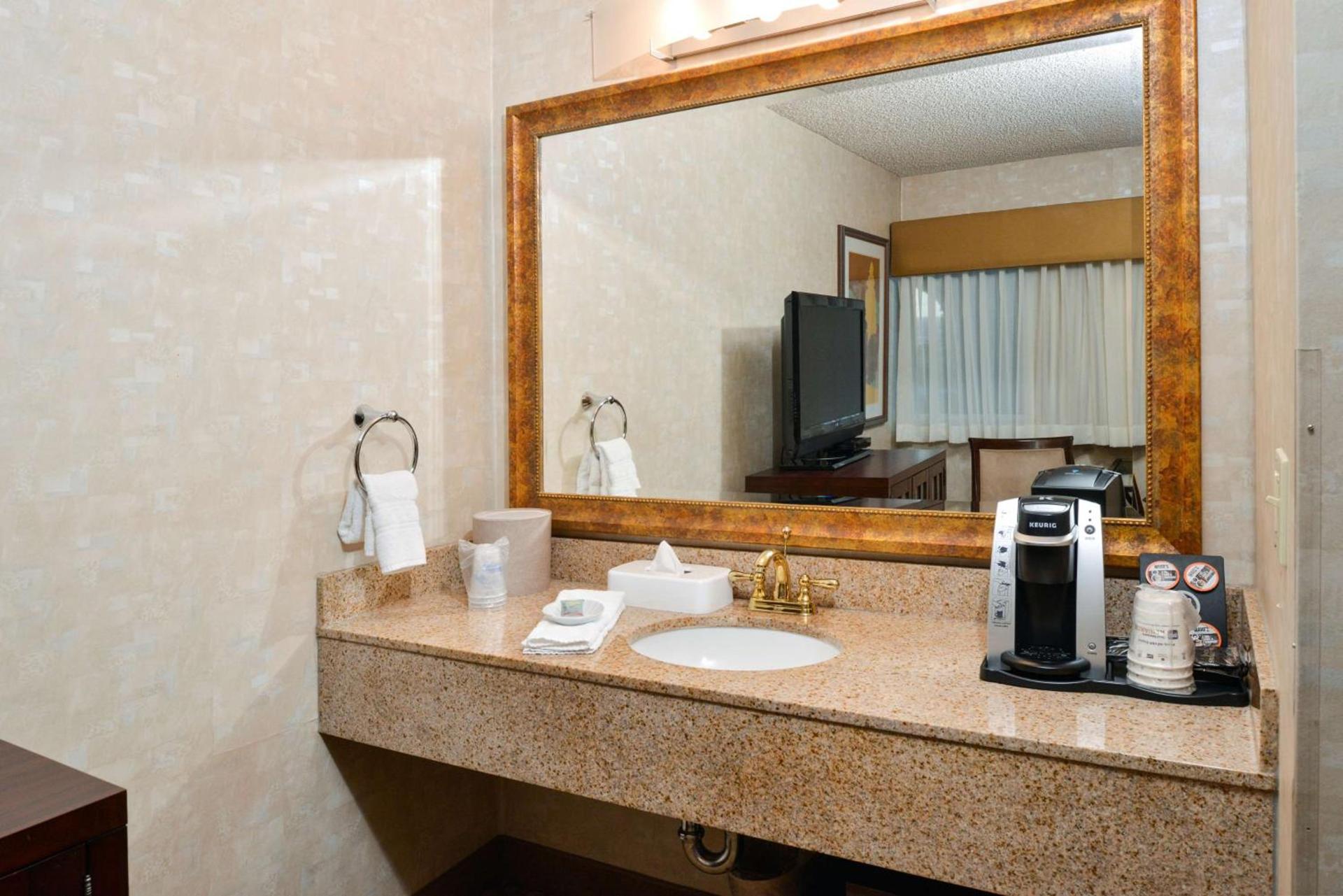 Best Western Corte Madera Inn photo 58