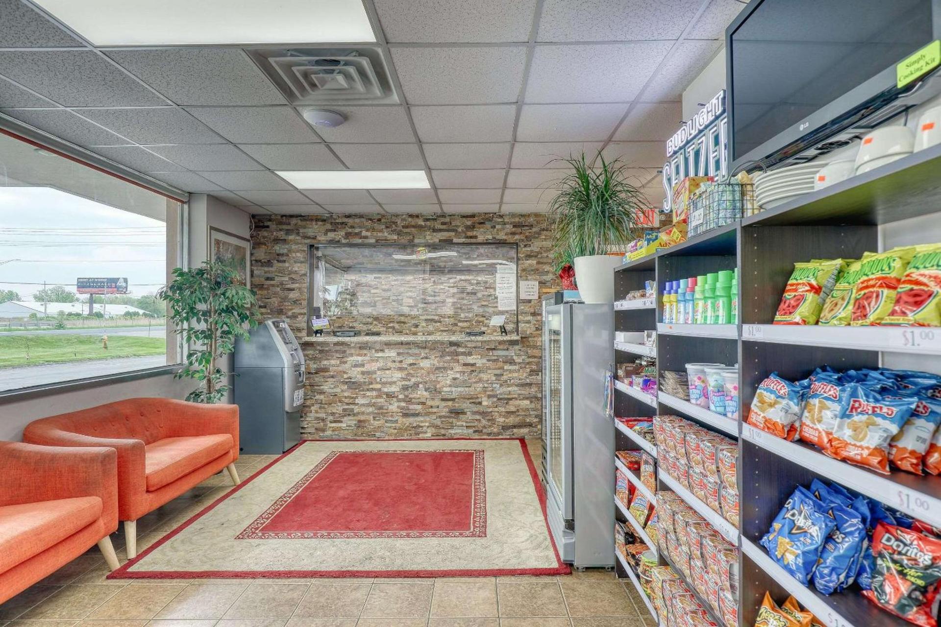 Suburban Studios Neenah-Appleton photo 11