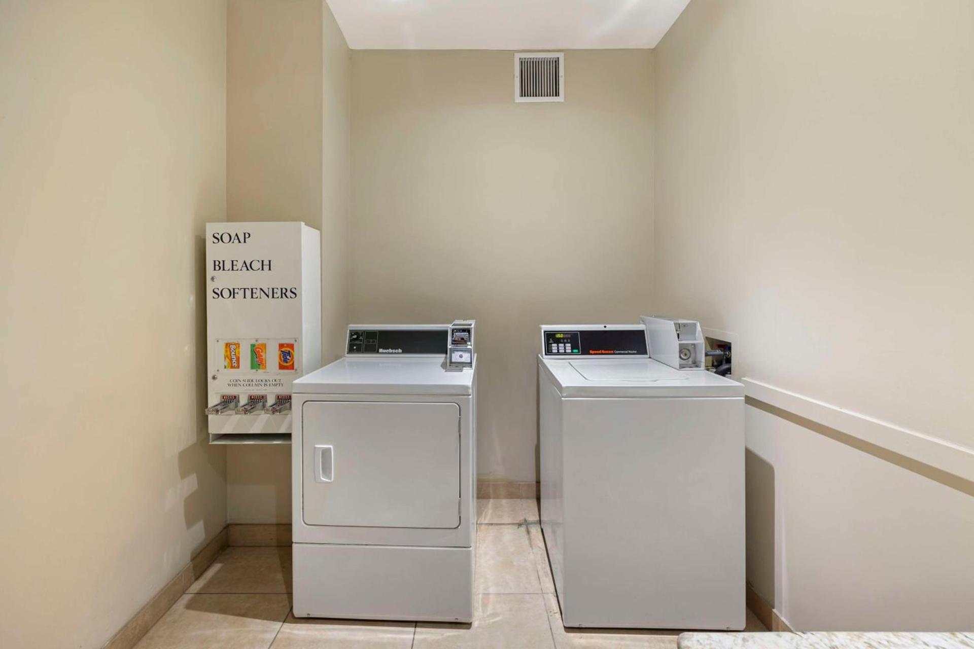 Best Western Plus Henderson Hotel photo 34
