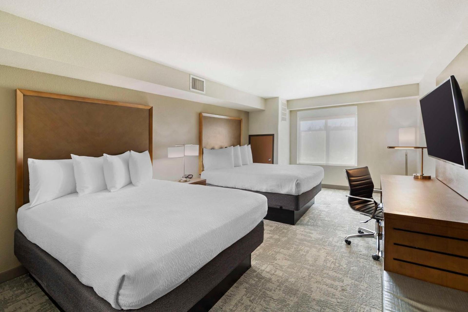 Best Western Plus Henderson Hotel photo 4