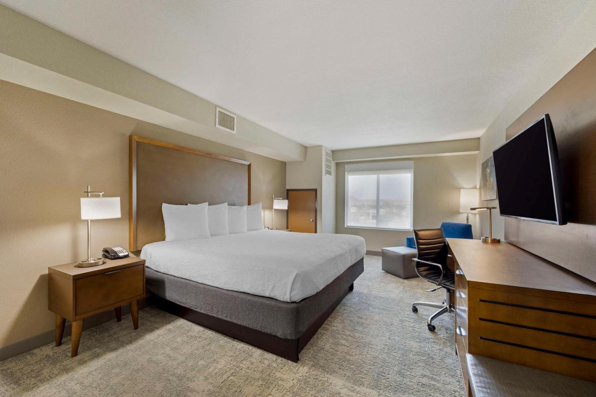 Best Western Plus Henderson Hotel photo 10