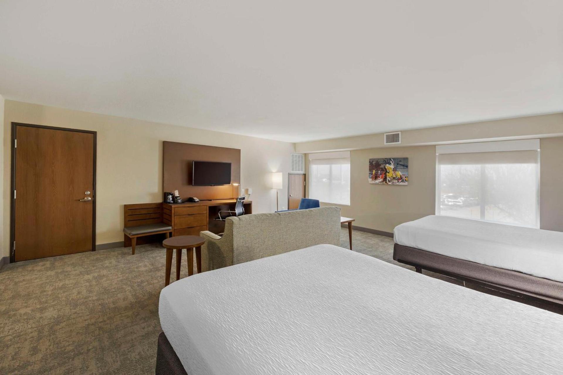 Best Western Plus Henderson Hotel photo 18