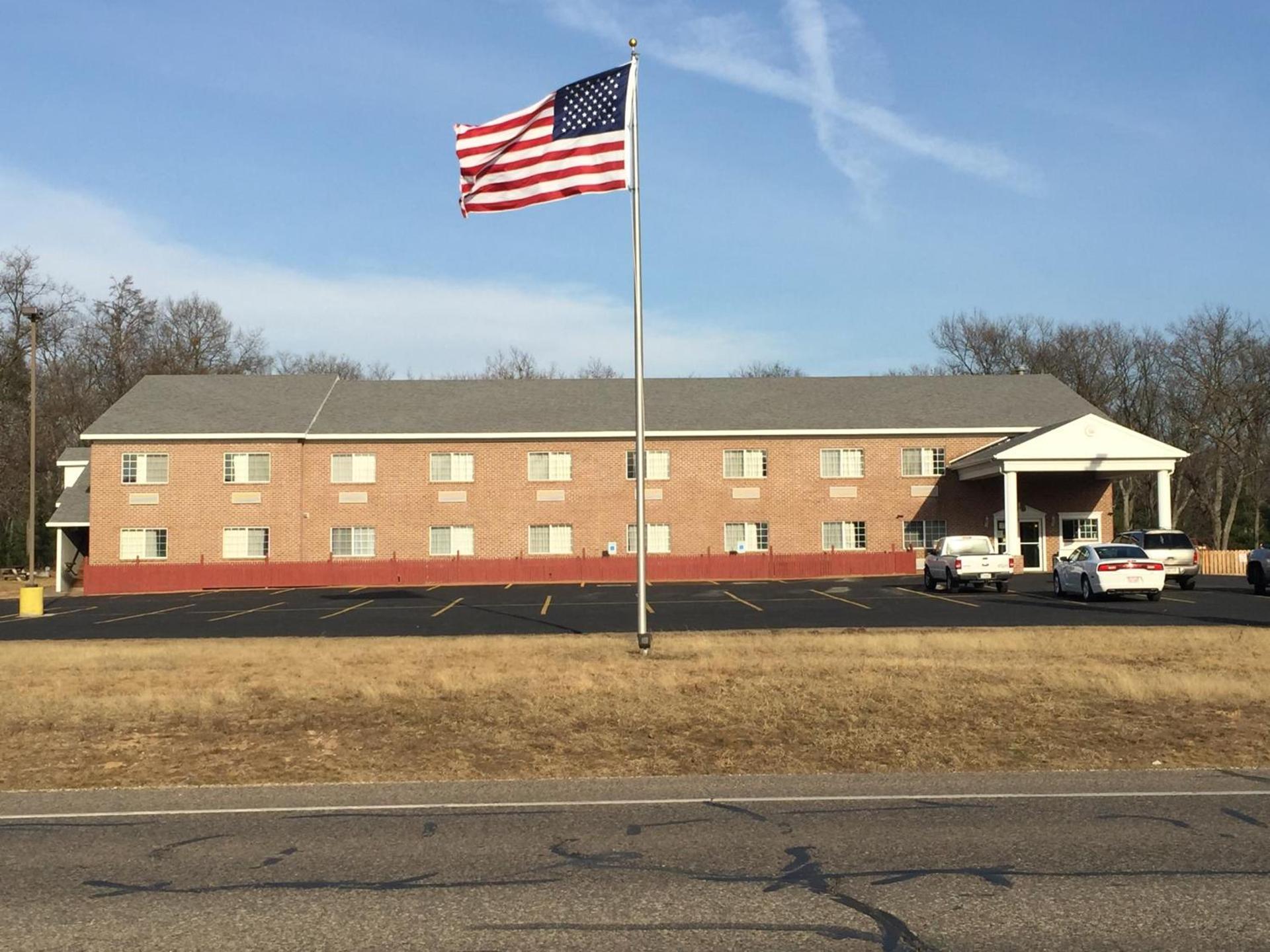 Adams Inn and Suites photo 4