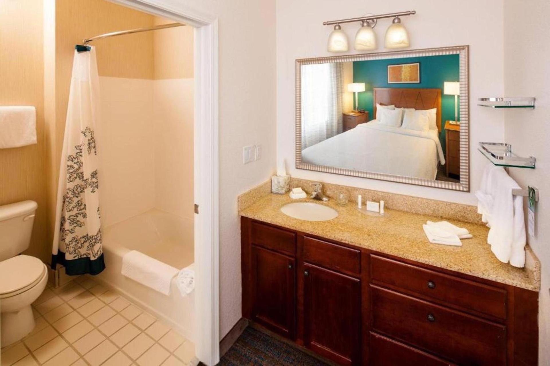 Residence Inn by Marriott Wichita East At Plazzio photo 15