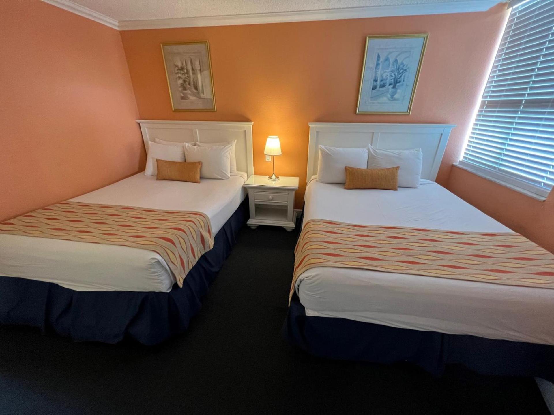 Pelican Pointe Clearwater Beach Hotel photo 7