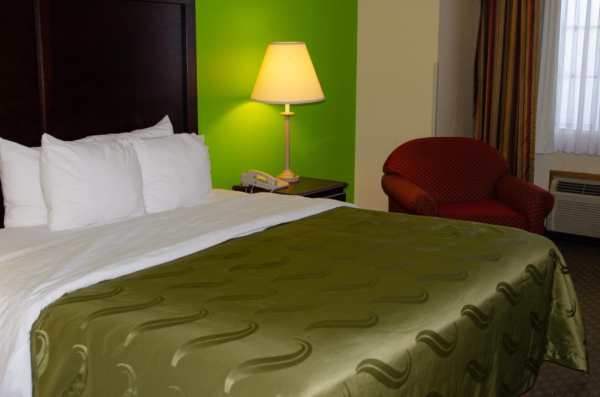 Quality Inn & Suites Alma I-40 photo 58