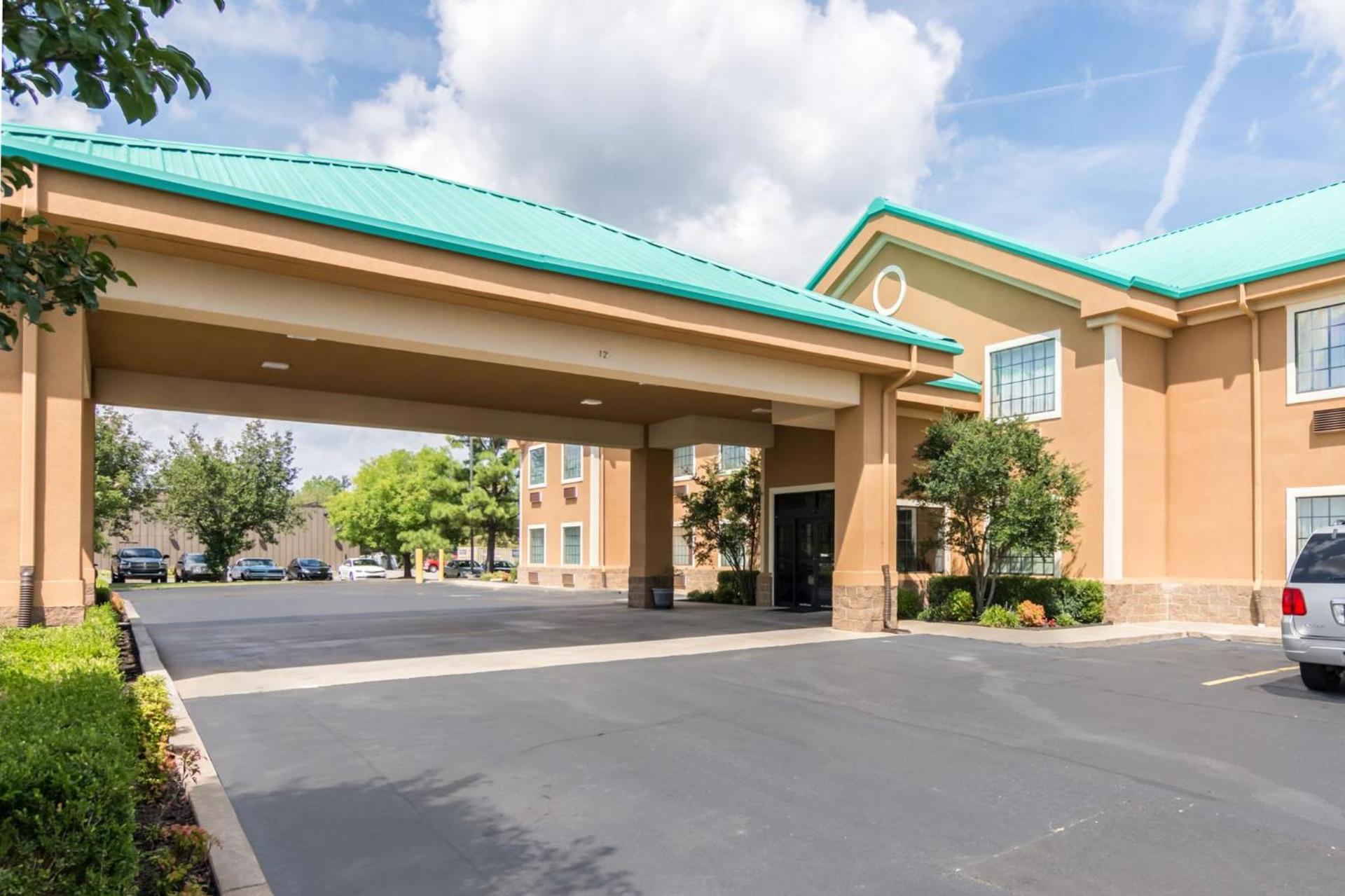 Quality Inn & Suites Alma I-40 photo 63