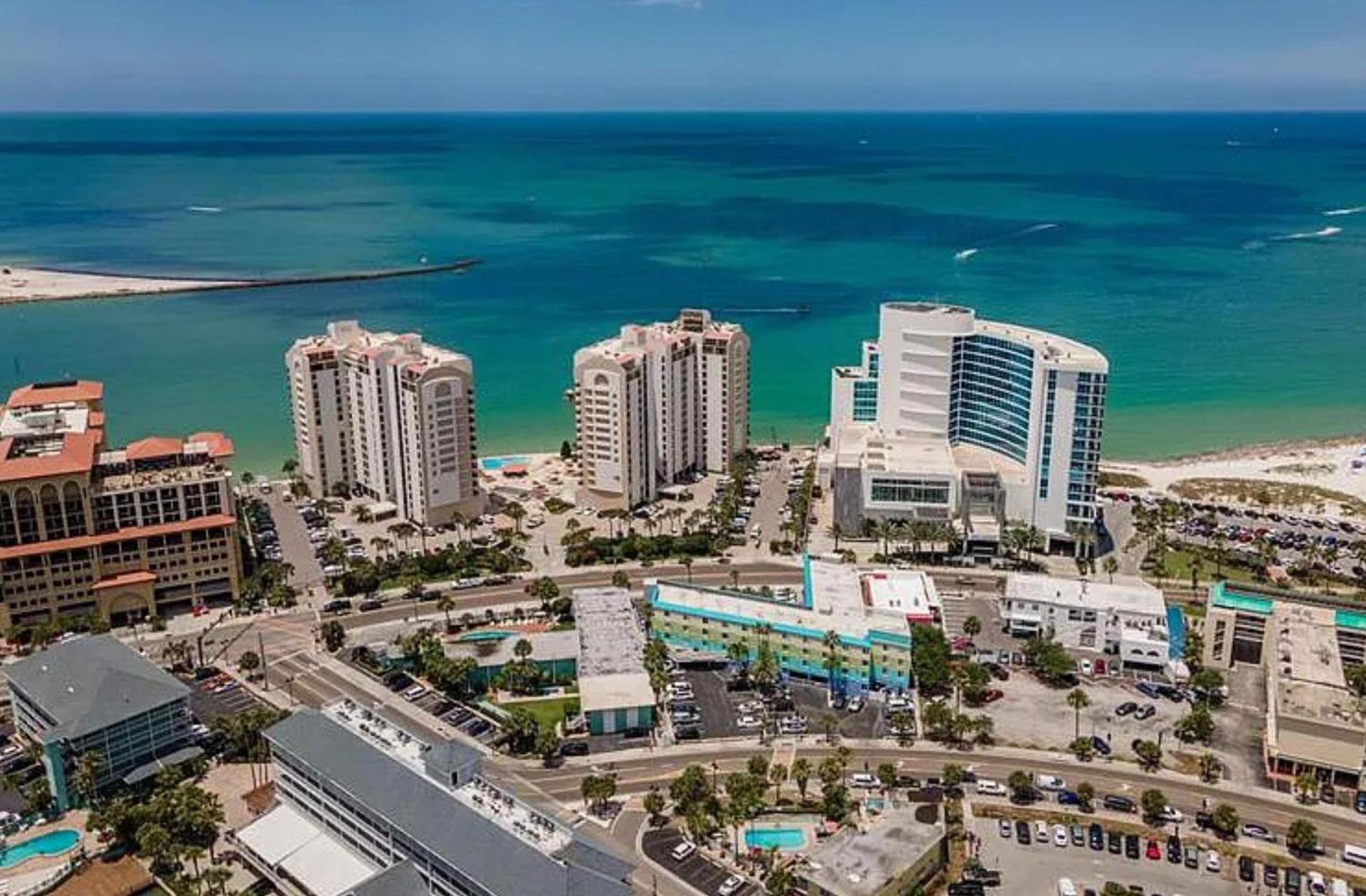 Pelican Pointe Clearwater Beach Hotel photo 26