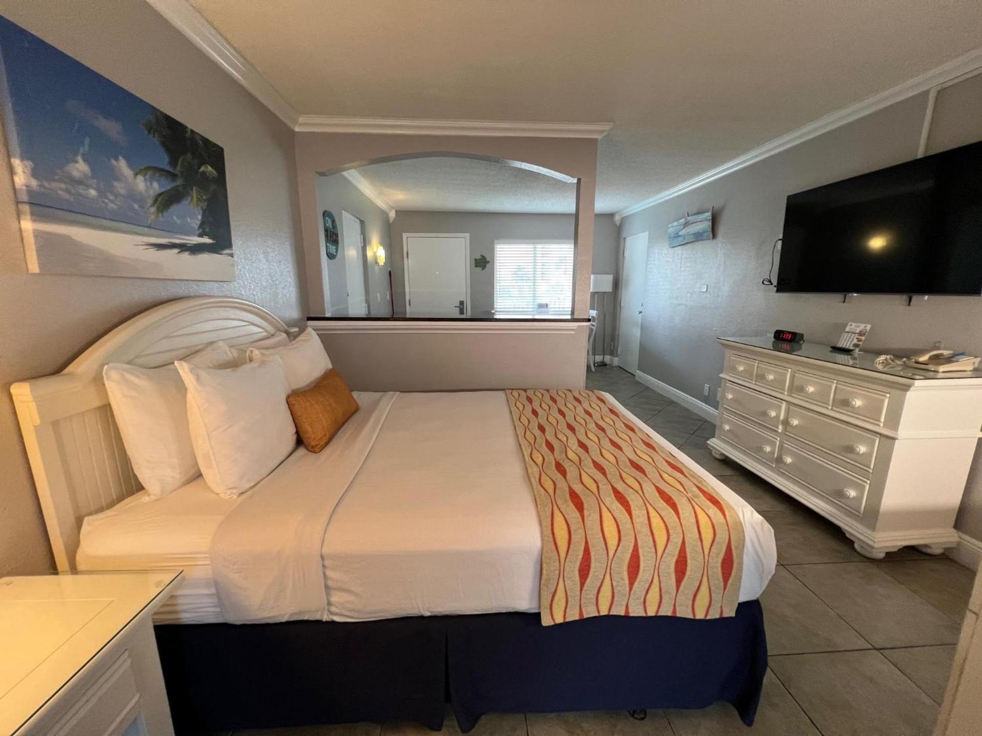 Pelican Pointe Clearwater Beach Hotel photo 43
