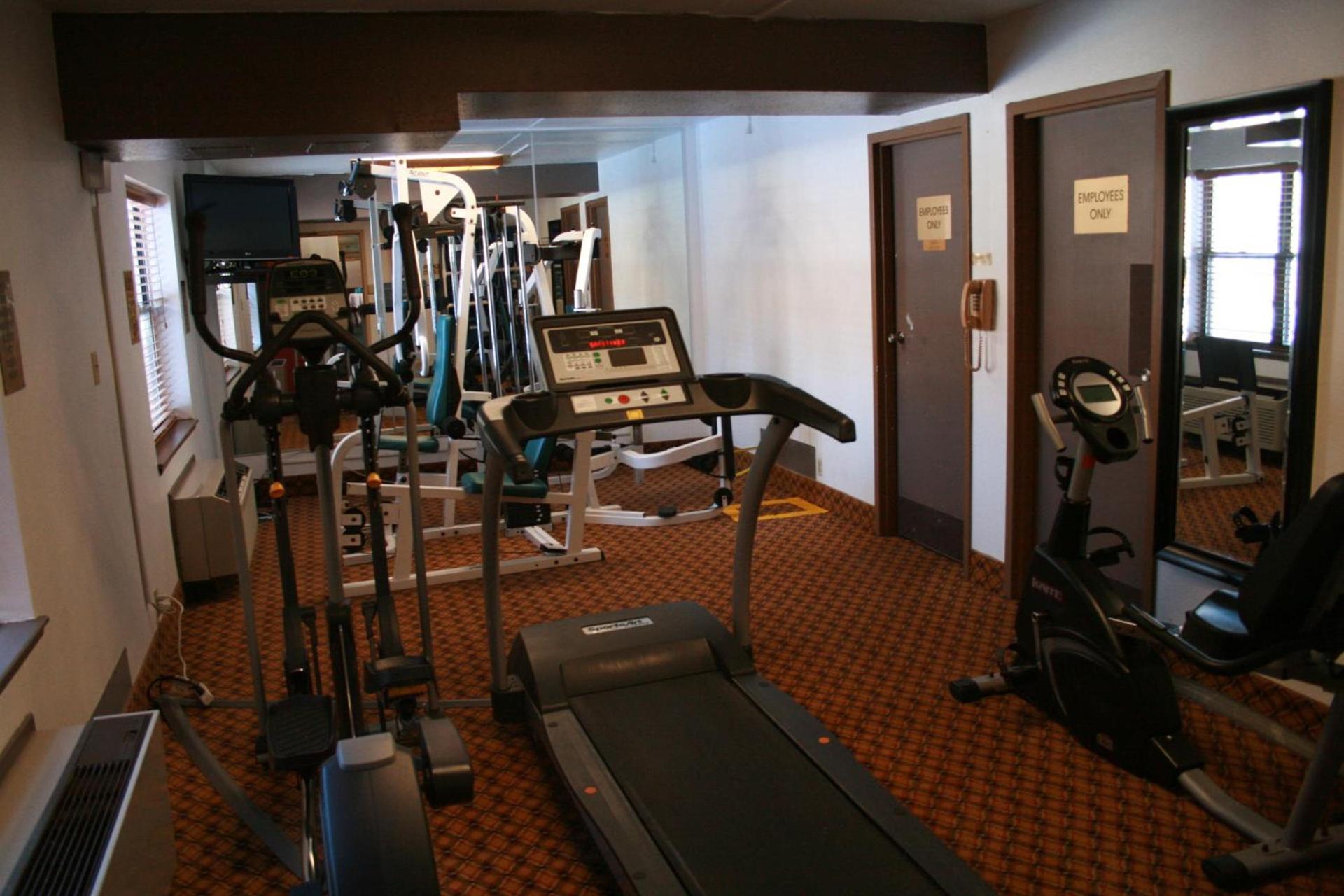 Douglas Inn and Conference Center photo 29
