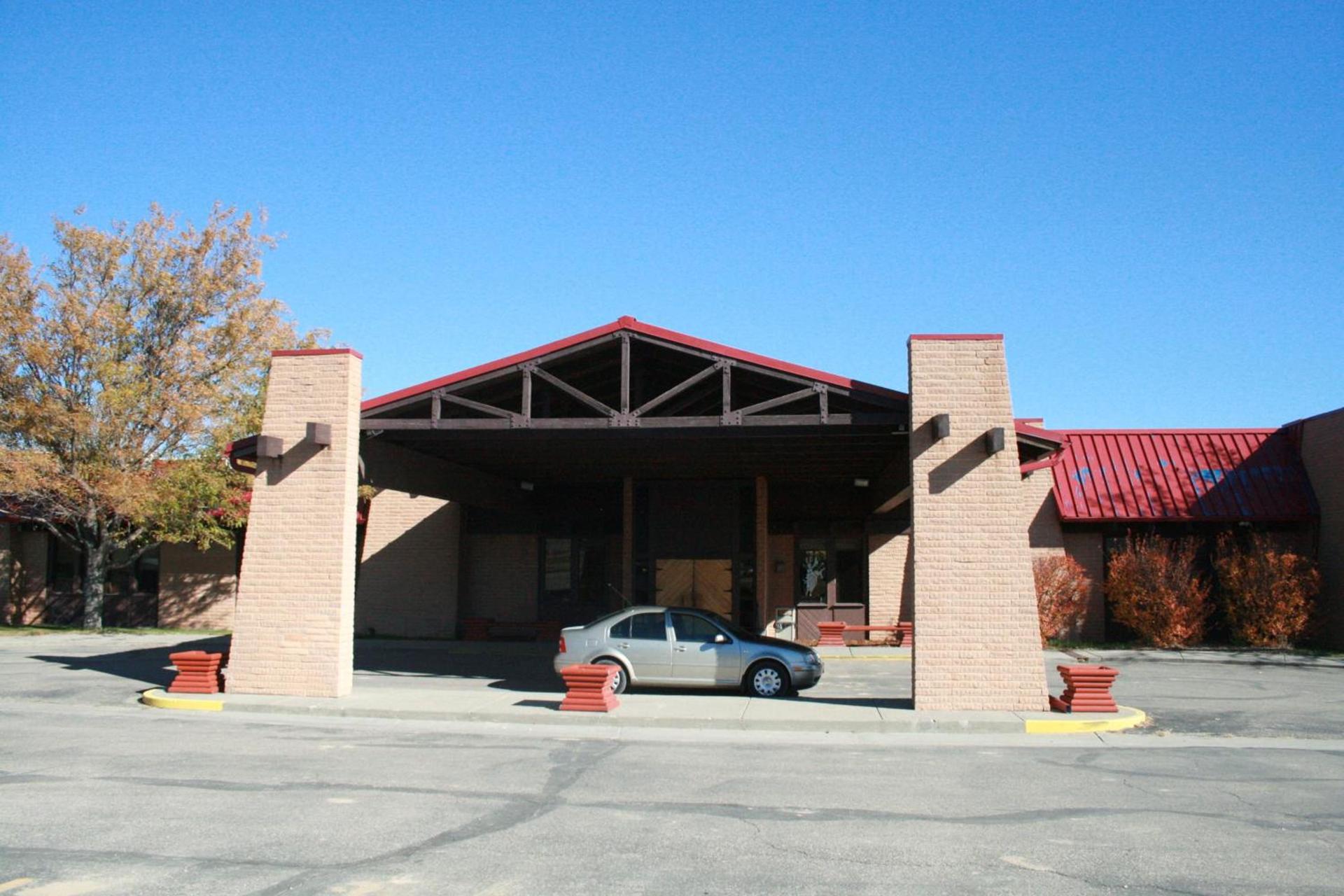 Douglas Inn and Conference Center photo 37
