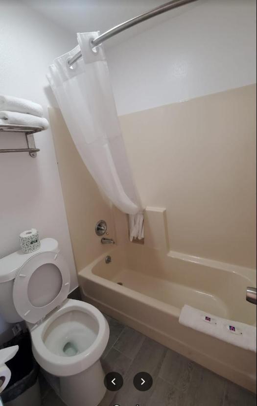 Motel 6-Sallisaw, OK photo 10