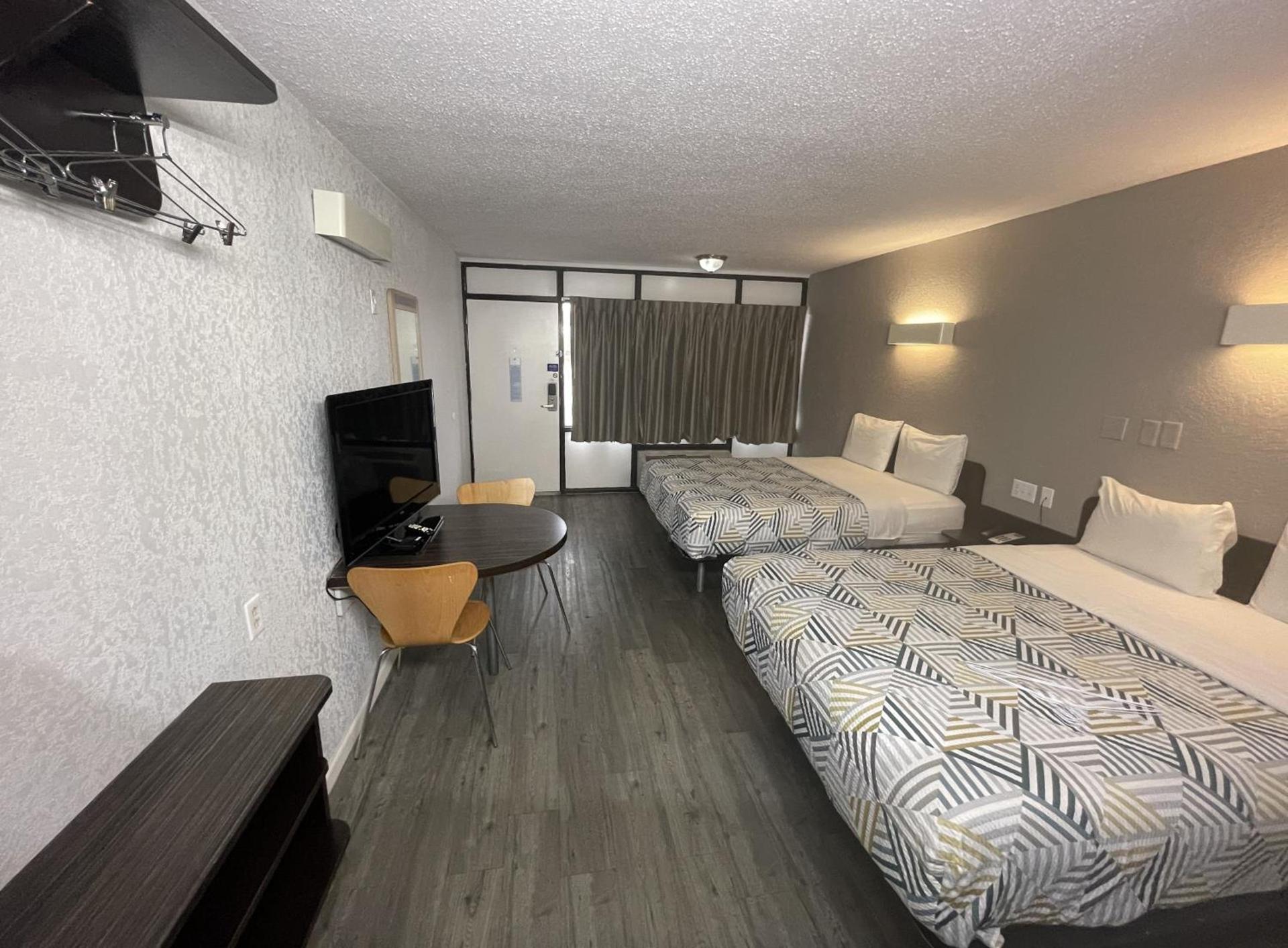 Motel 6-Sallisaw, OK photo 9