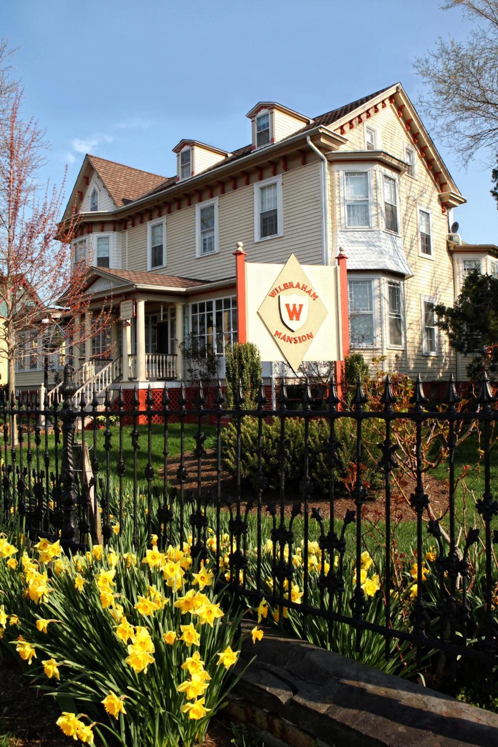 Wilbraham Mansion photo 26