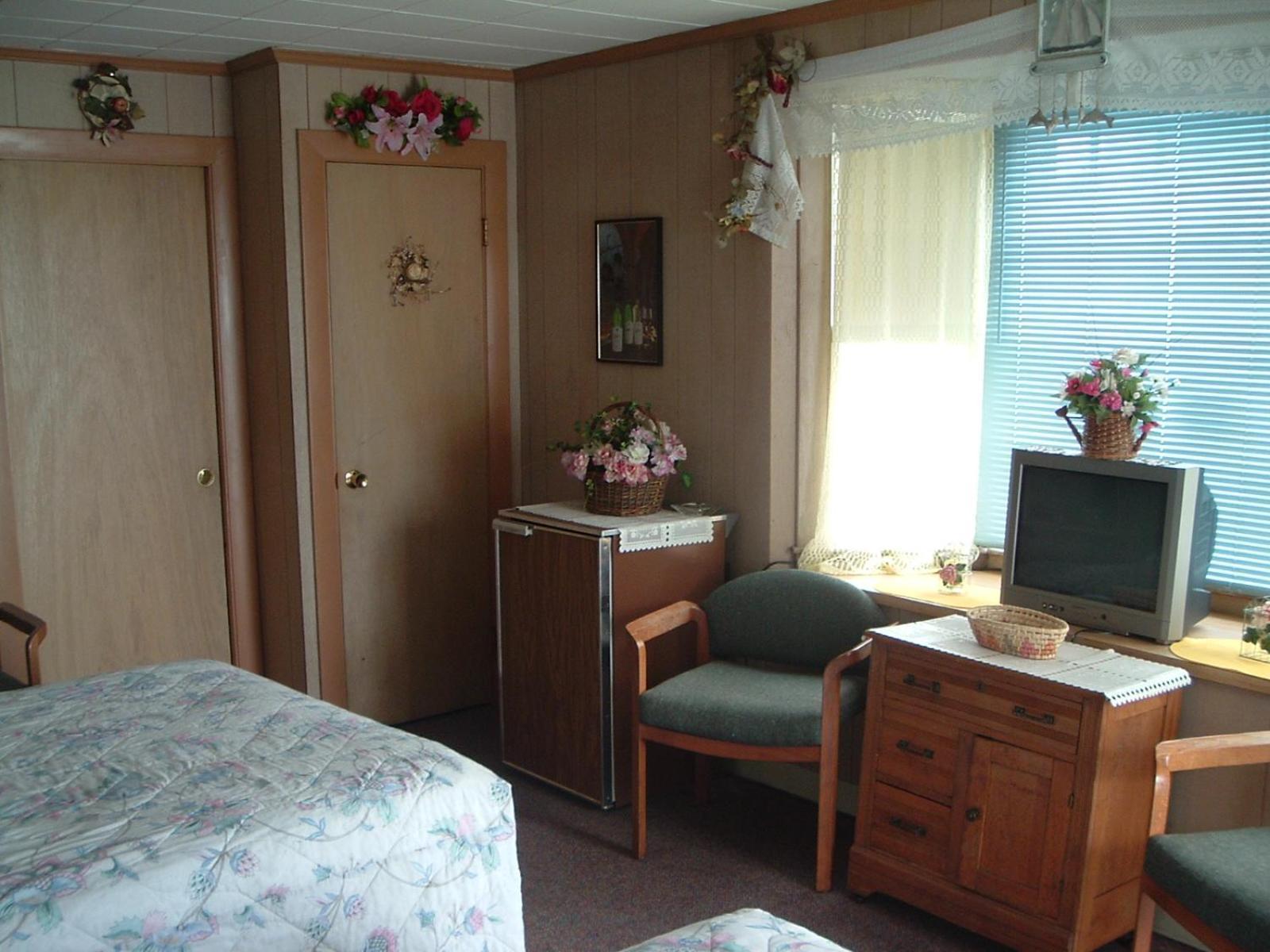 Patras Grand Beach Motel photo 18