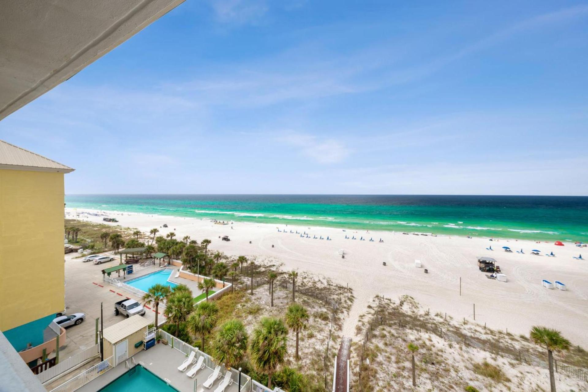 Palm & Tide Beachfront Hotel photo 10
