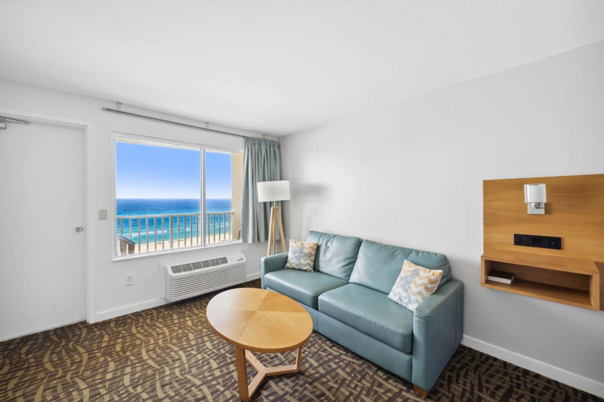 Palm & Tide Beachfront Hotel photo 25