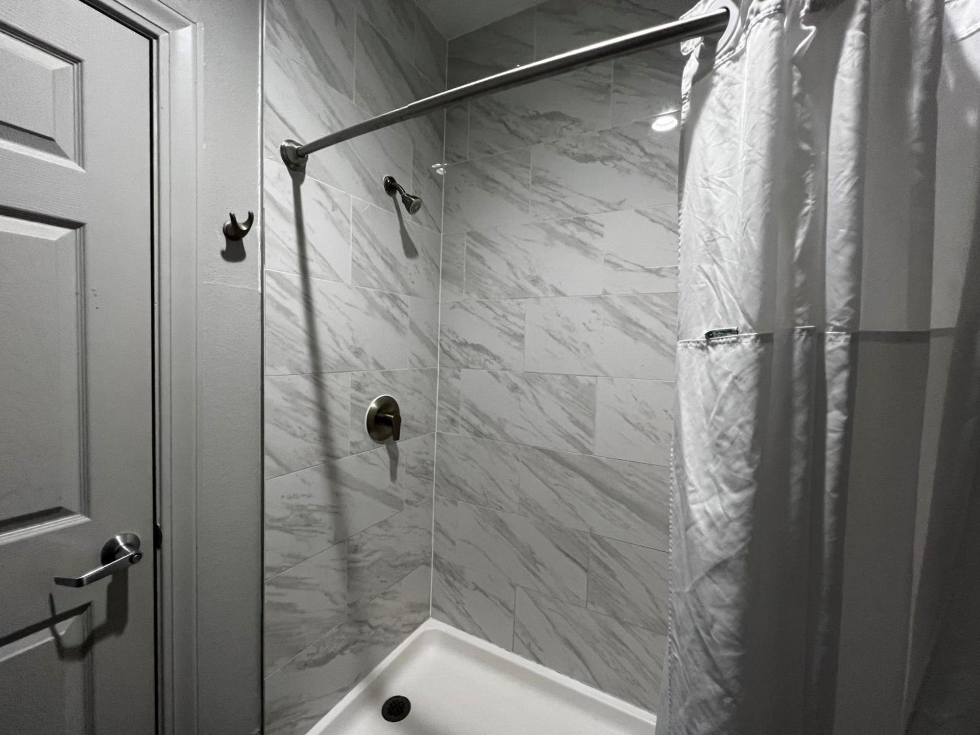 Baymont by Wyndham Bryan College Station photo 29