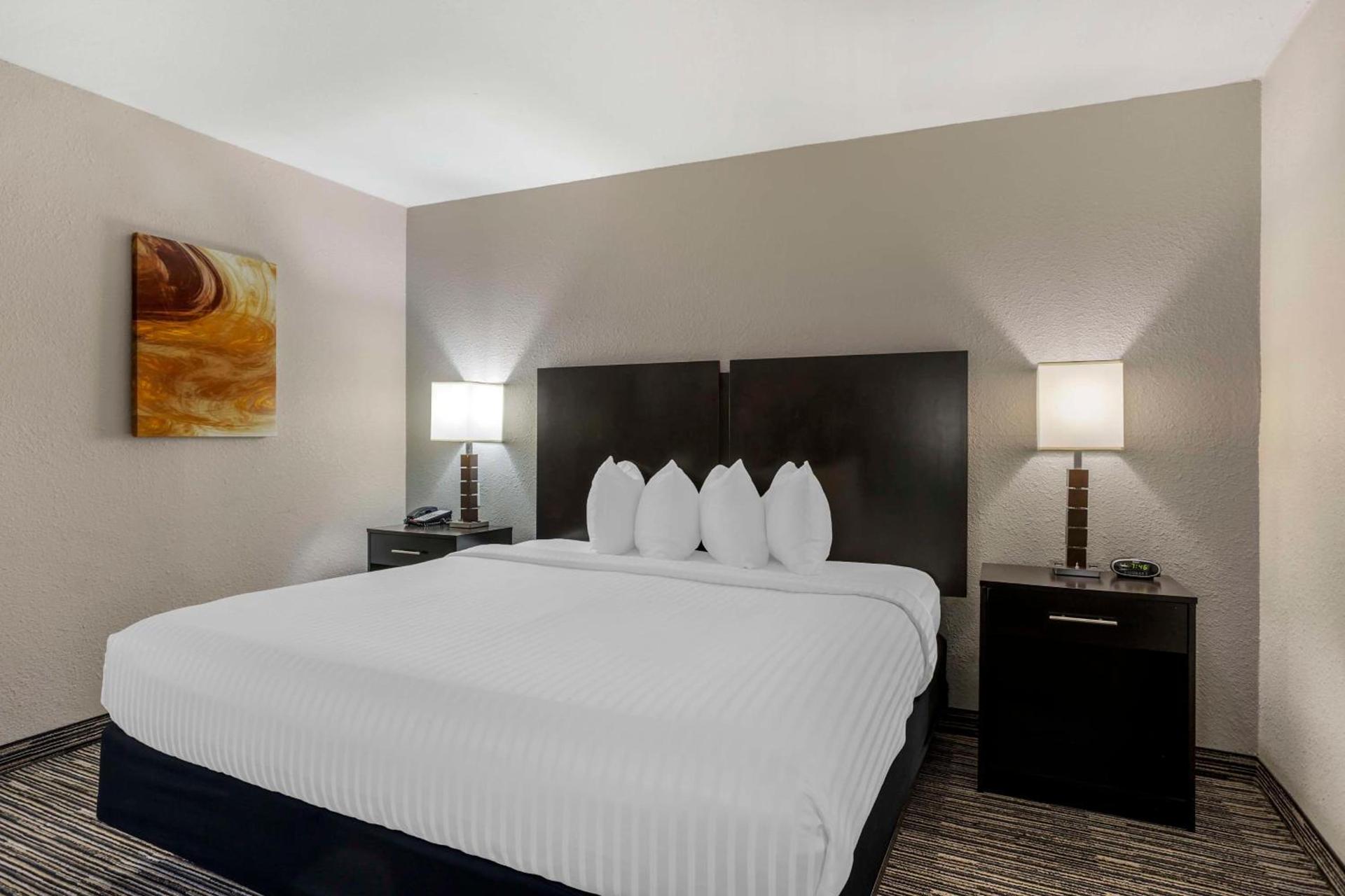 Best Western Plus- Jonesboro photo 19