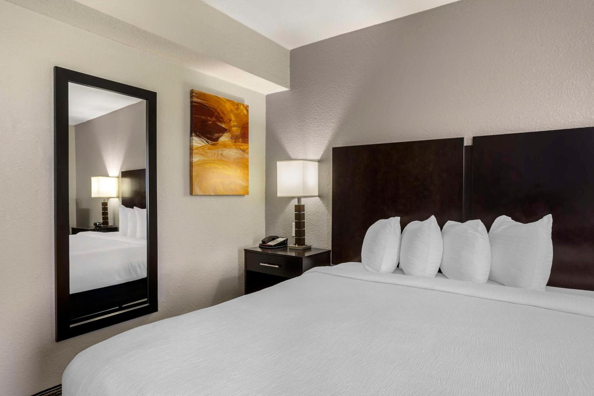 Best Western Plus- Jonesboro photo 22