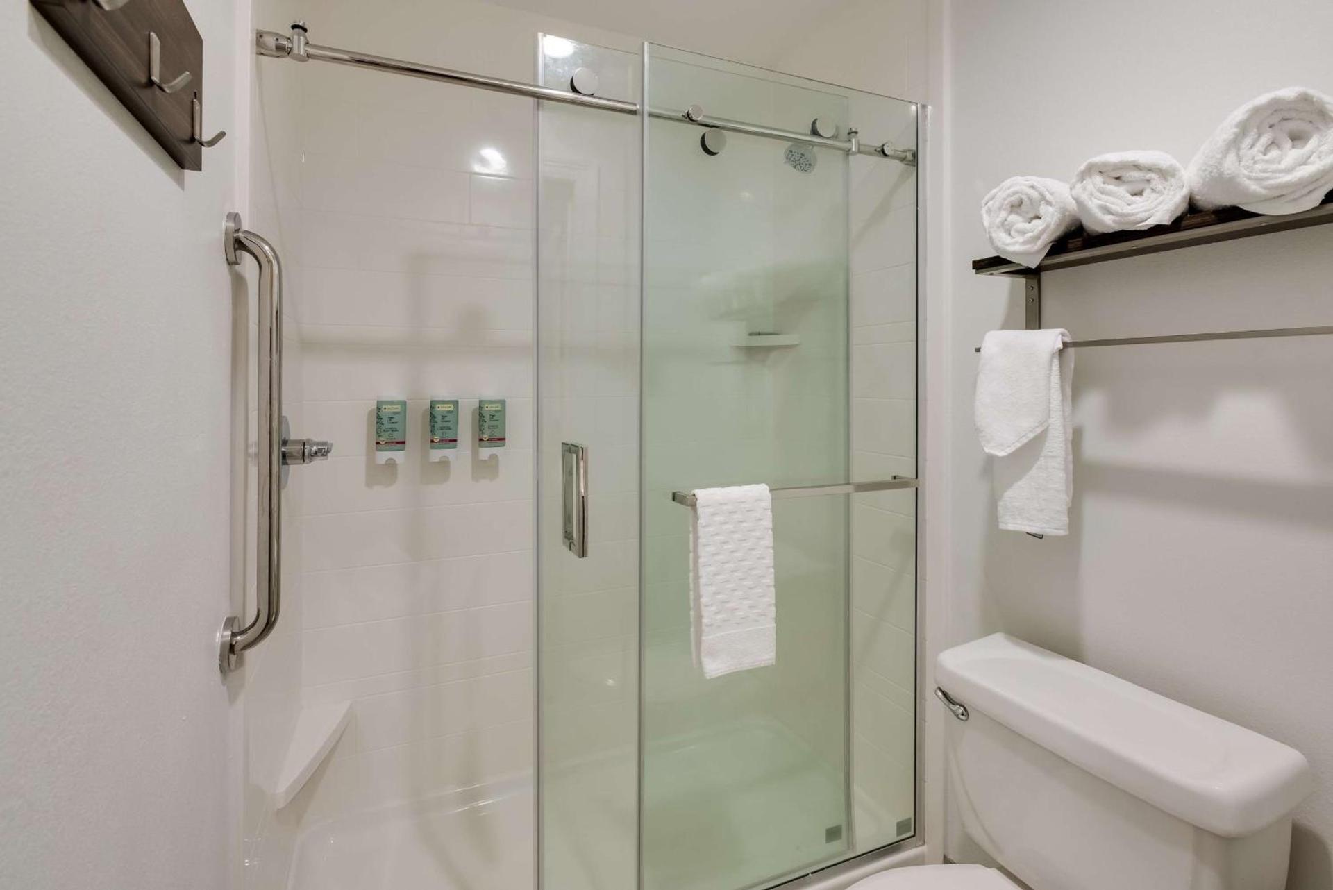 Best Western La Place Inn photo 19