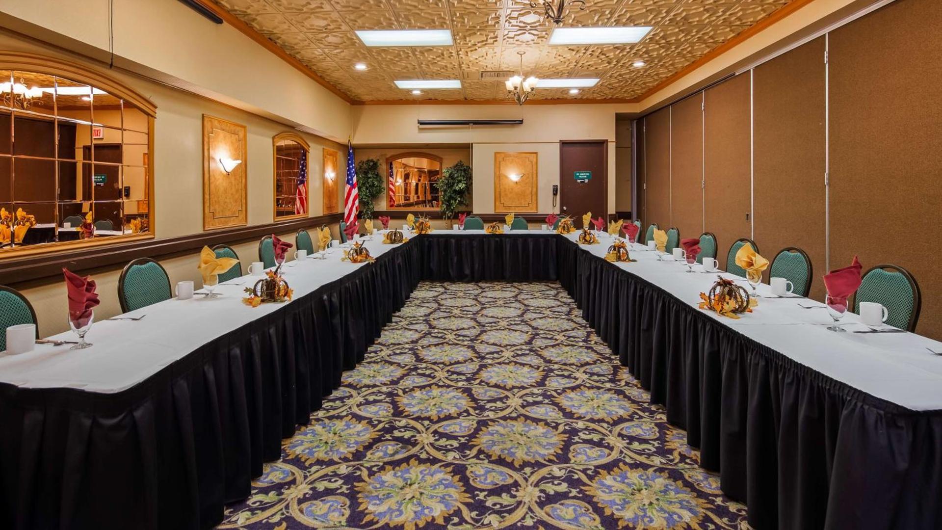 SureStay Plus Hotel by Best Western Reno Airport photo 38