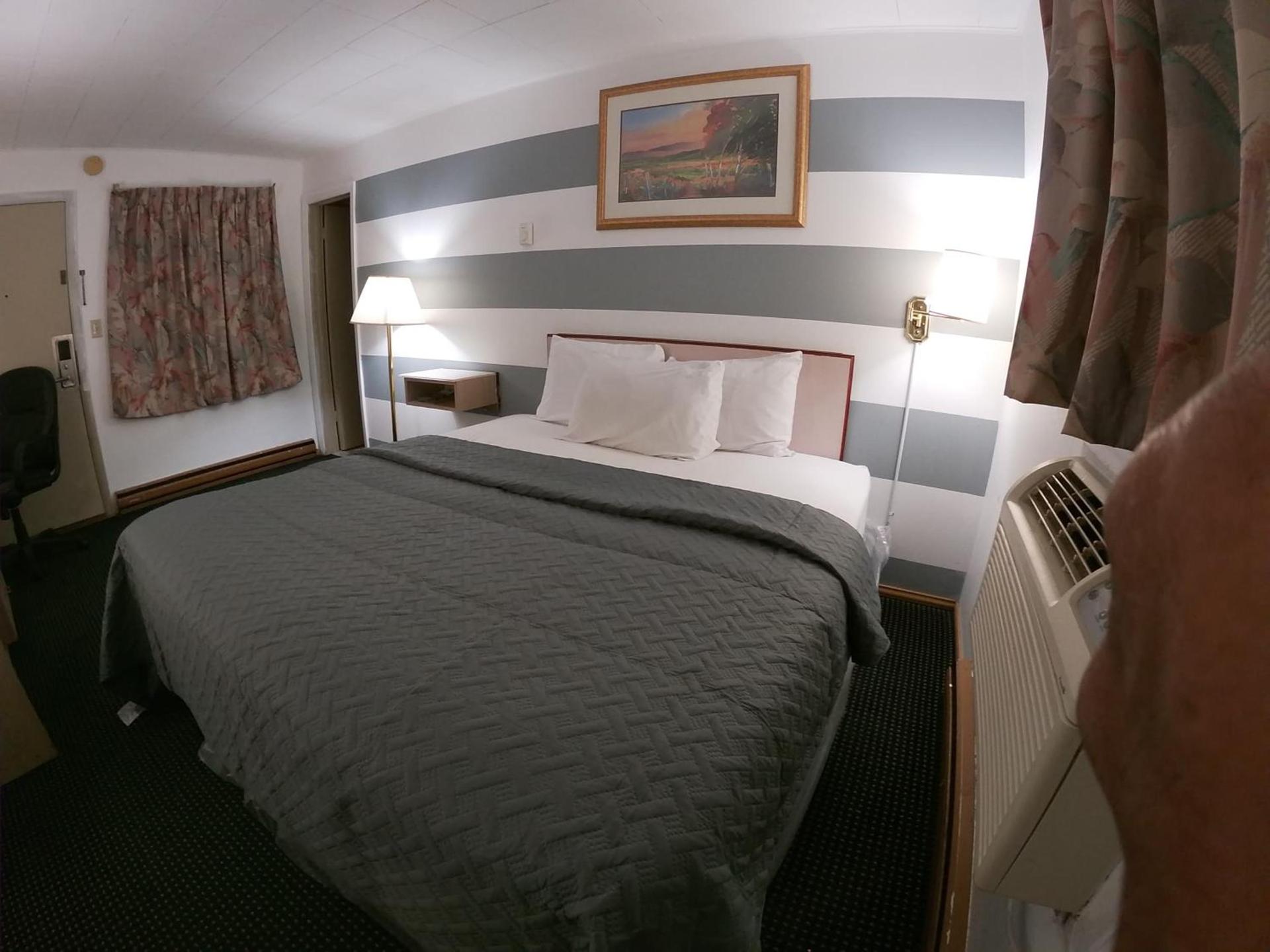 Budget Inn Clearfield PA photo 31
