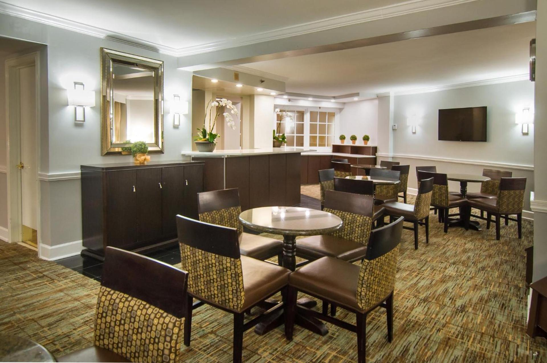 Crowne Plaza Executive Center Baton Rouge by IHG photo 31