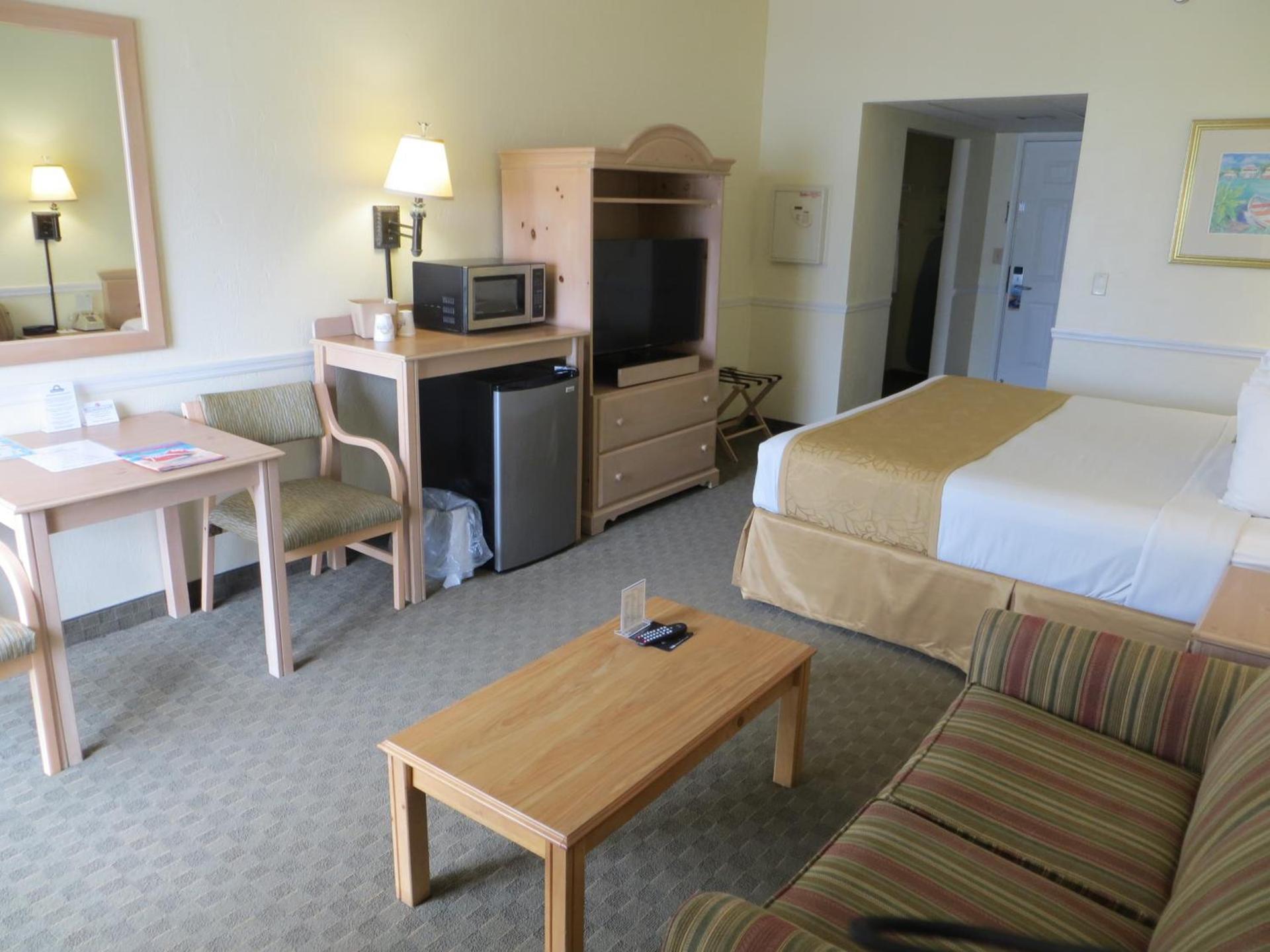 Days Inn by Wyndham Daytona Oceanfront photo 17
