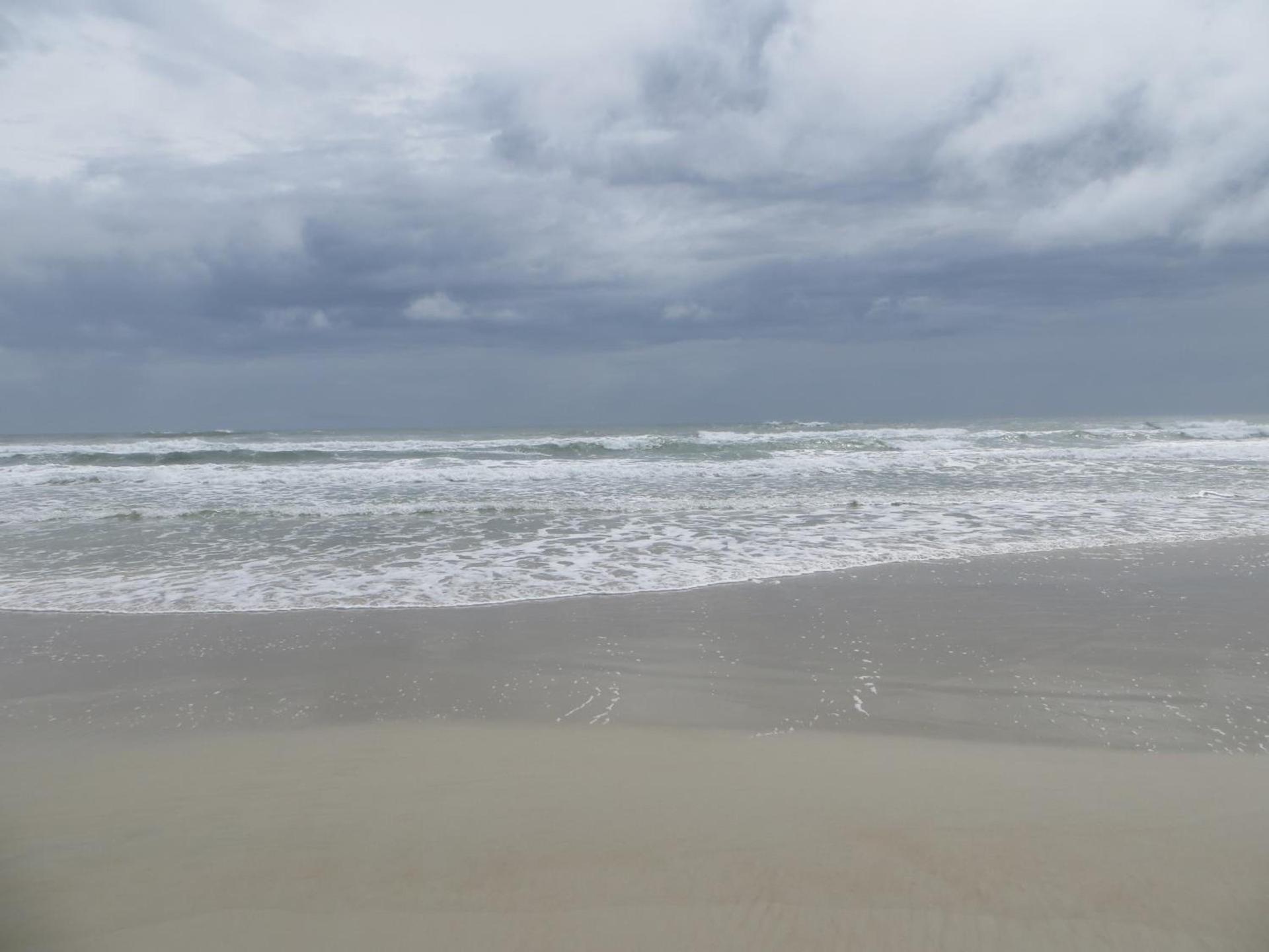 Days Inn by Wyndham Daytona Oceanfront photo 61