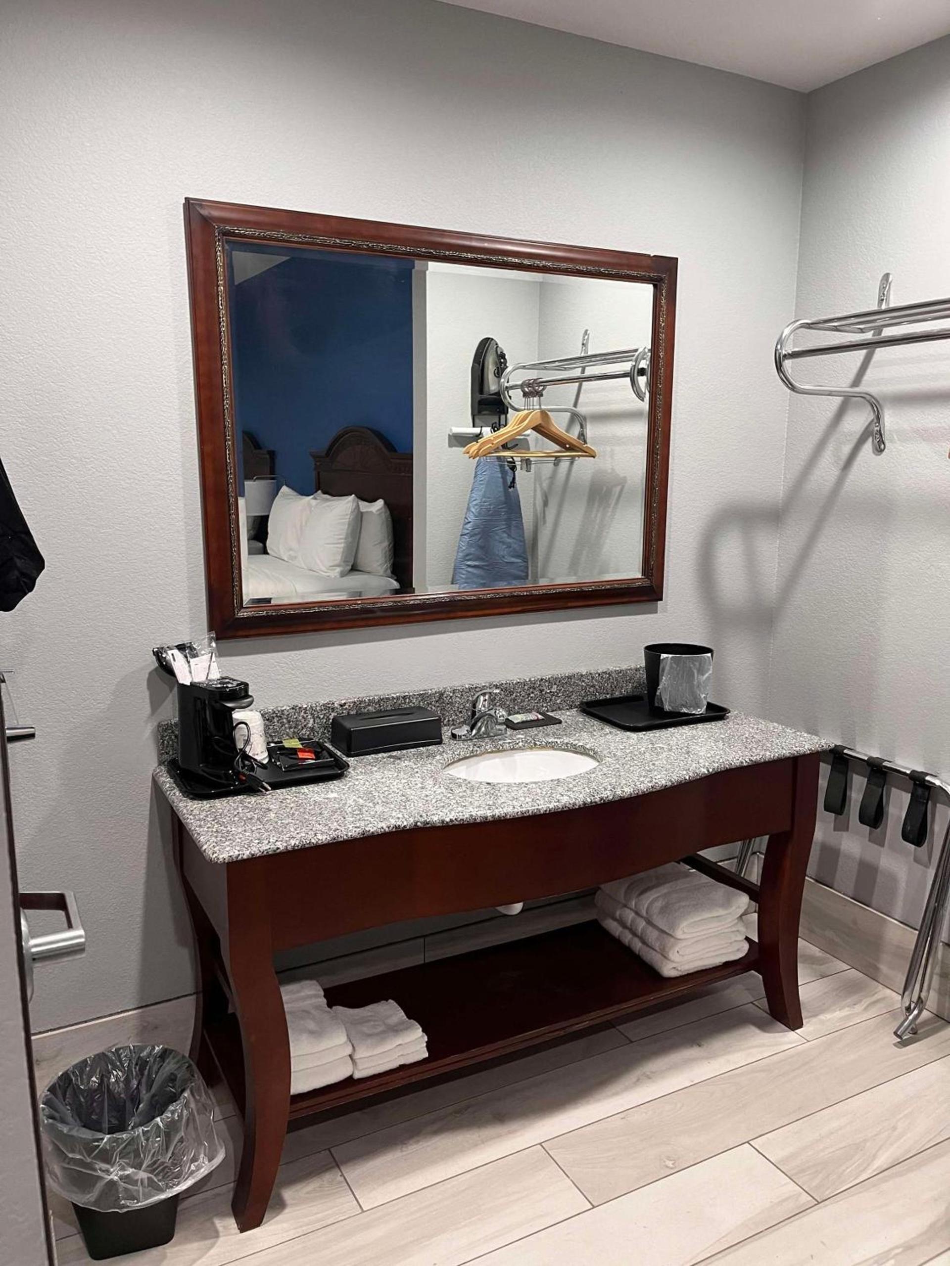 SureStay by Best Western McAlester photo 11