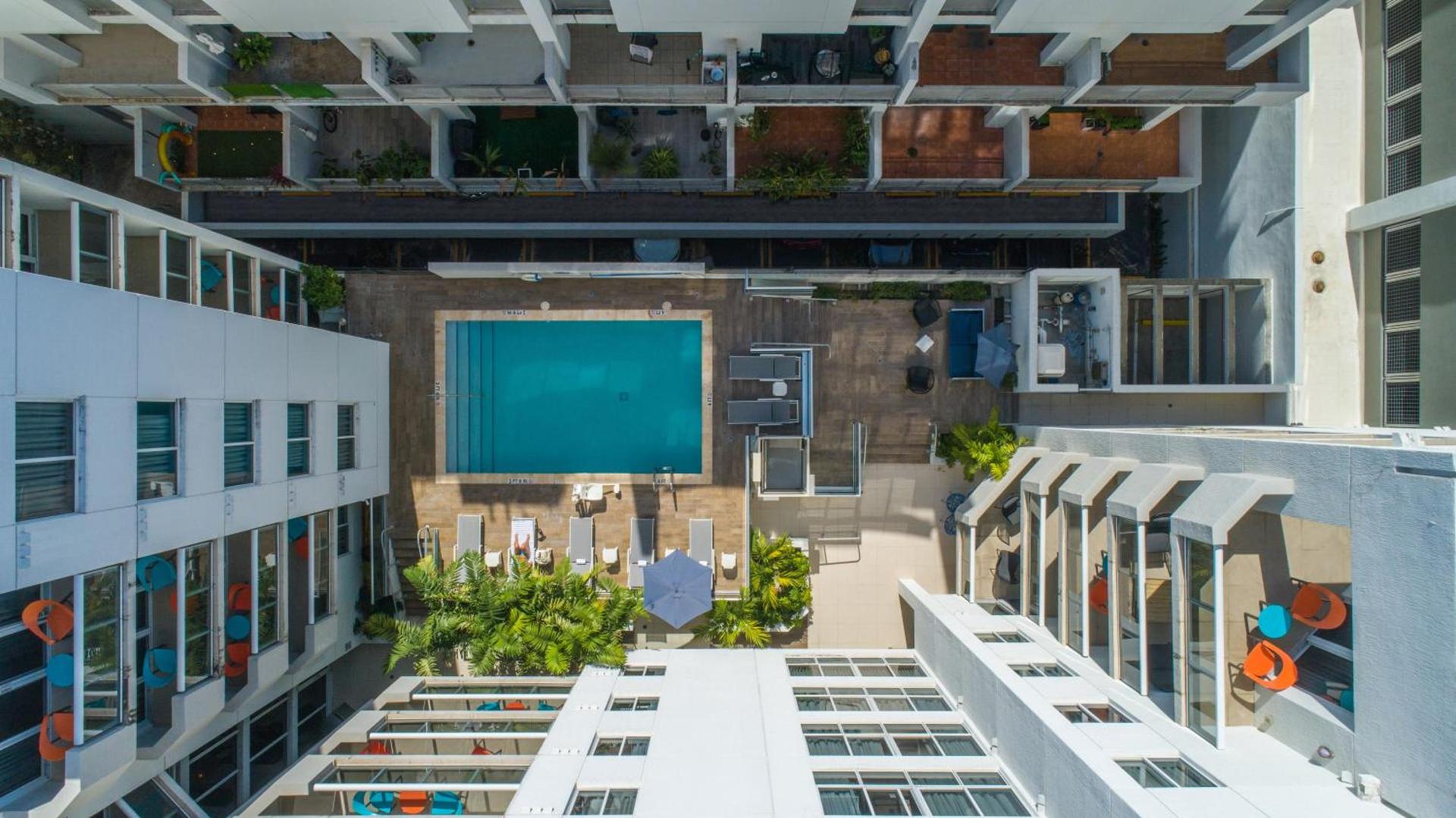 Roami at Habitat Brickell photo 38