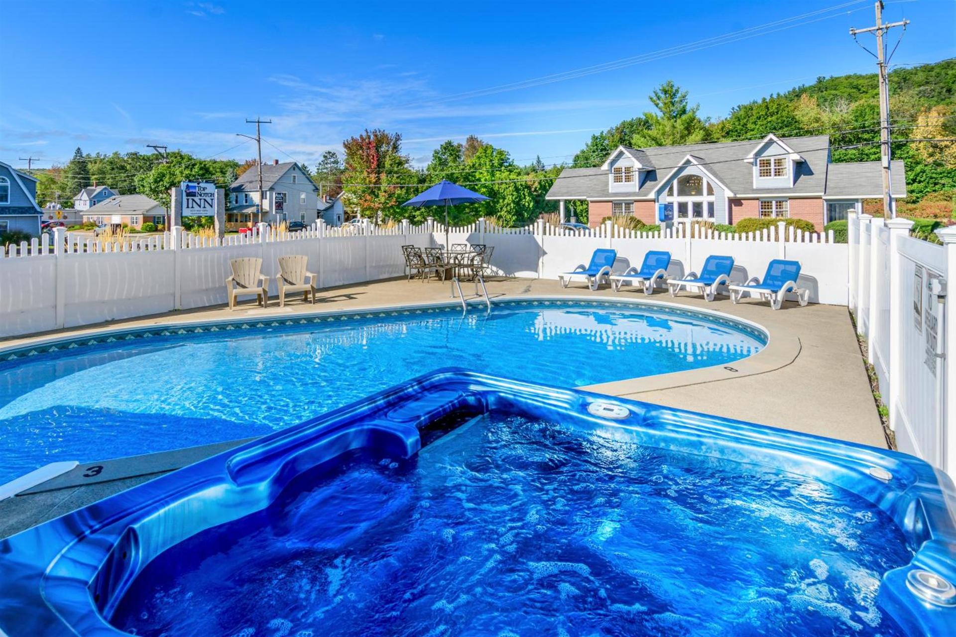 Top Notch Inn photo 13