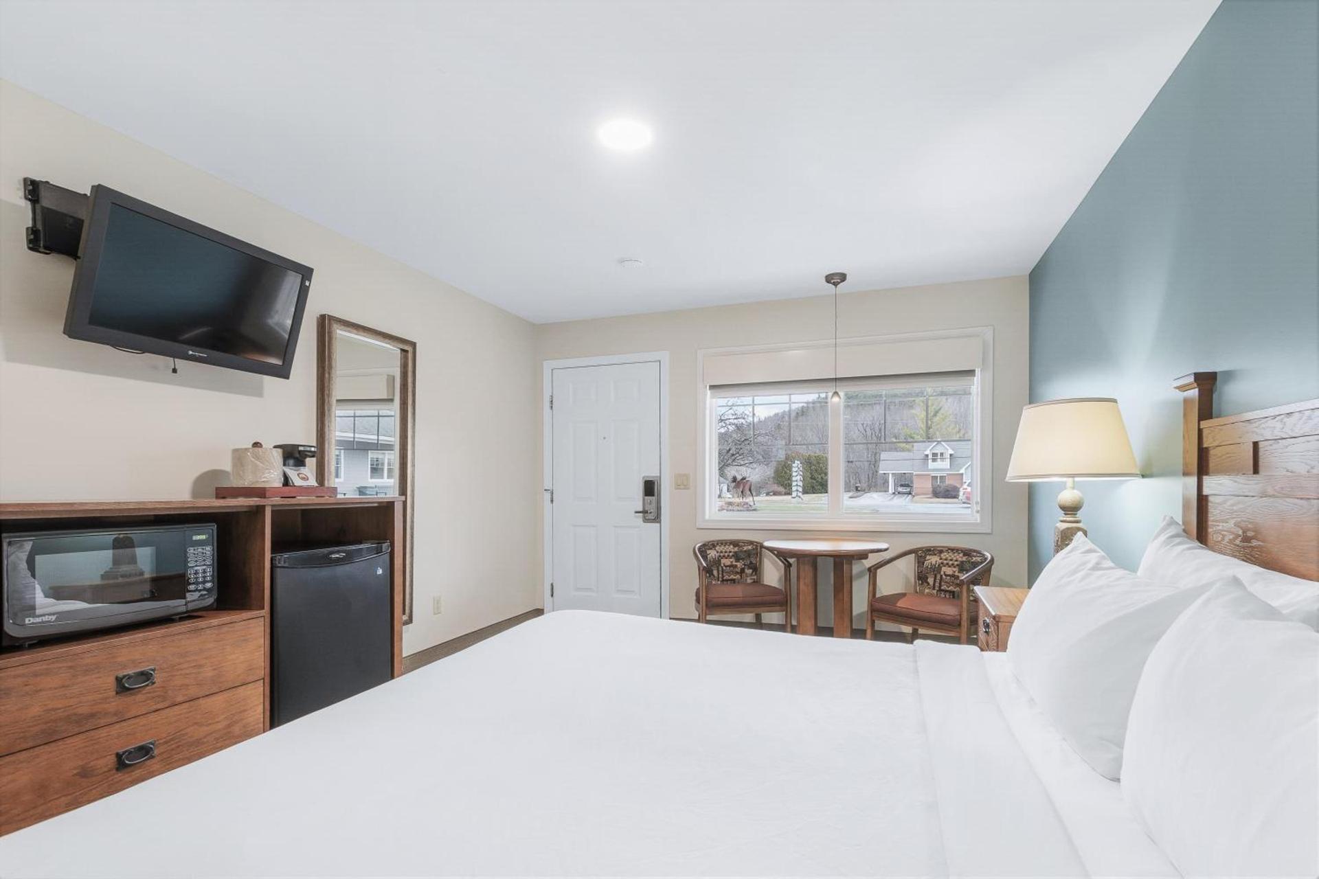 Top Notch Inn photo 8