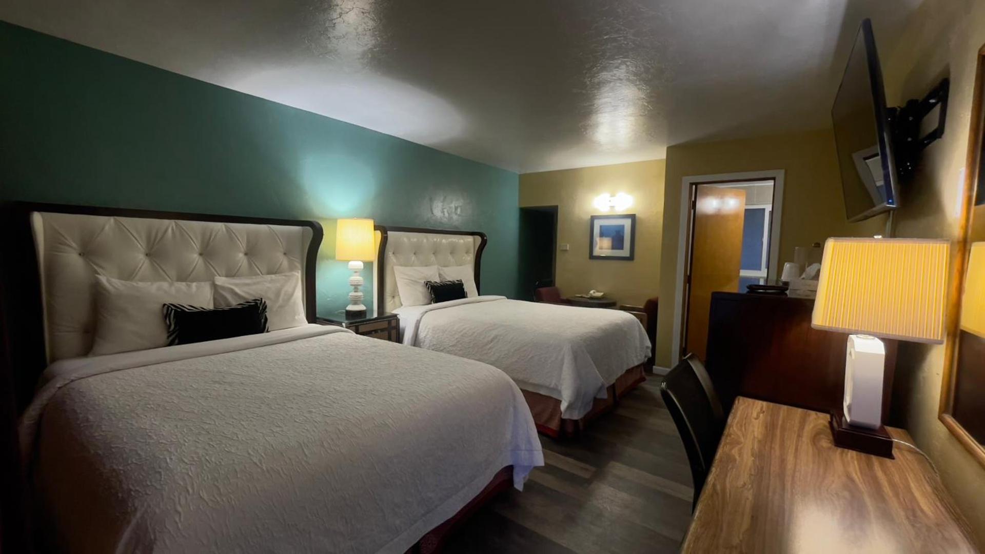 American inn photo 7