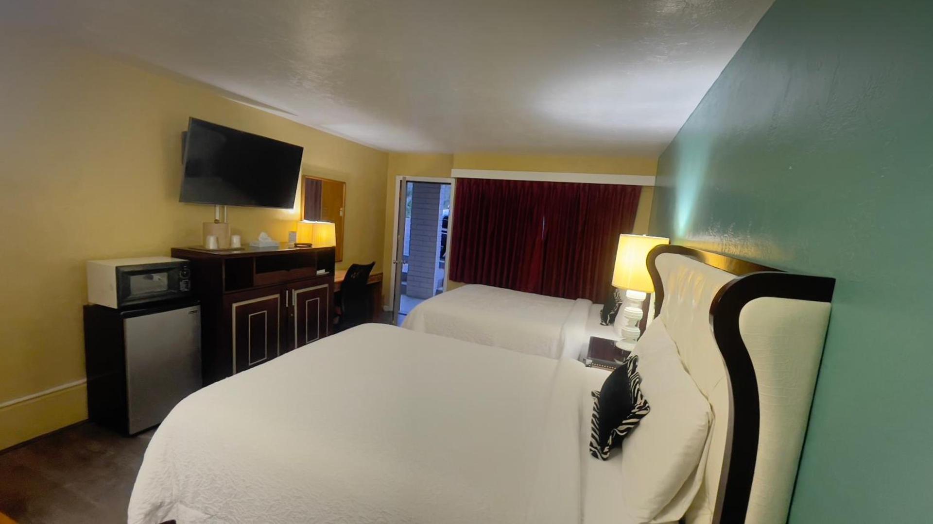 American inn photo 6