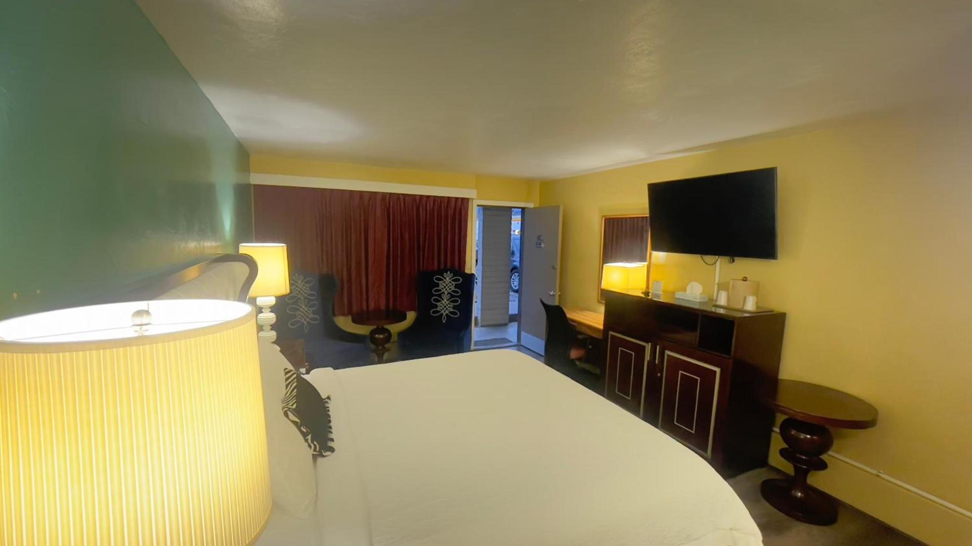American inn photo 3