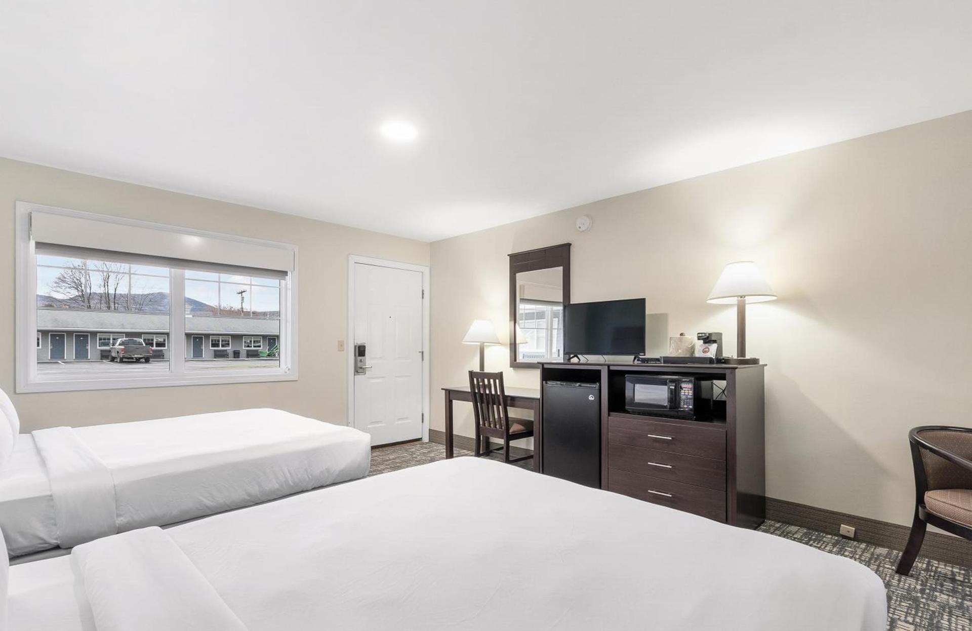 Top Notch Inn photo 70