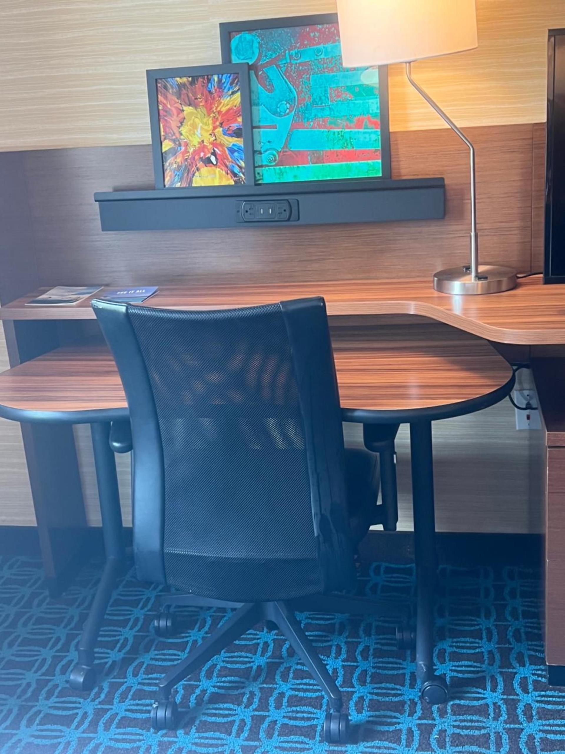 Fairfield Inn & Suites by Marriott Austin Buda photo 8