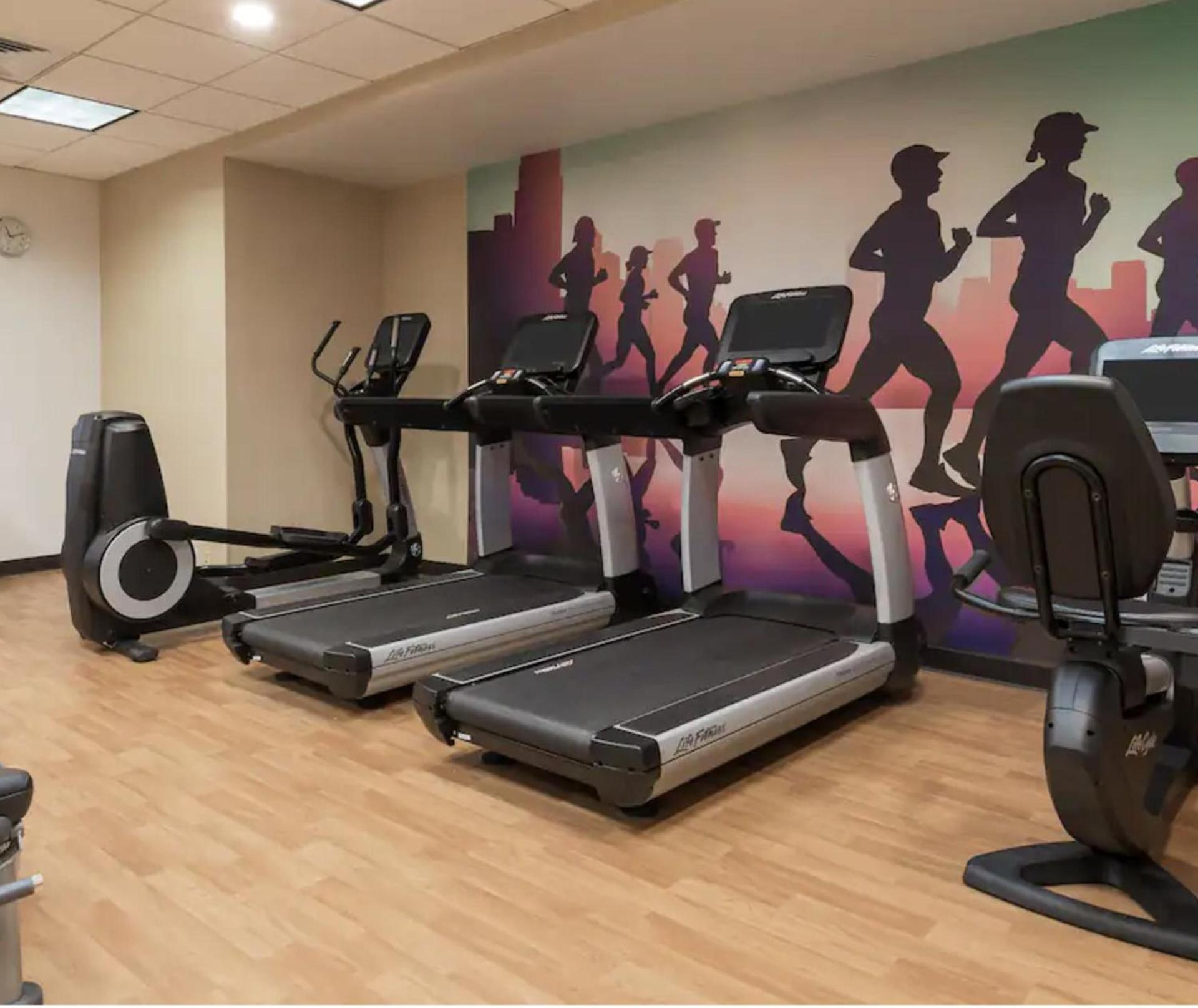 Hyatt Place Boston - Medford photo 20