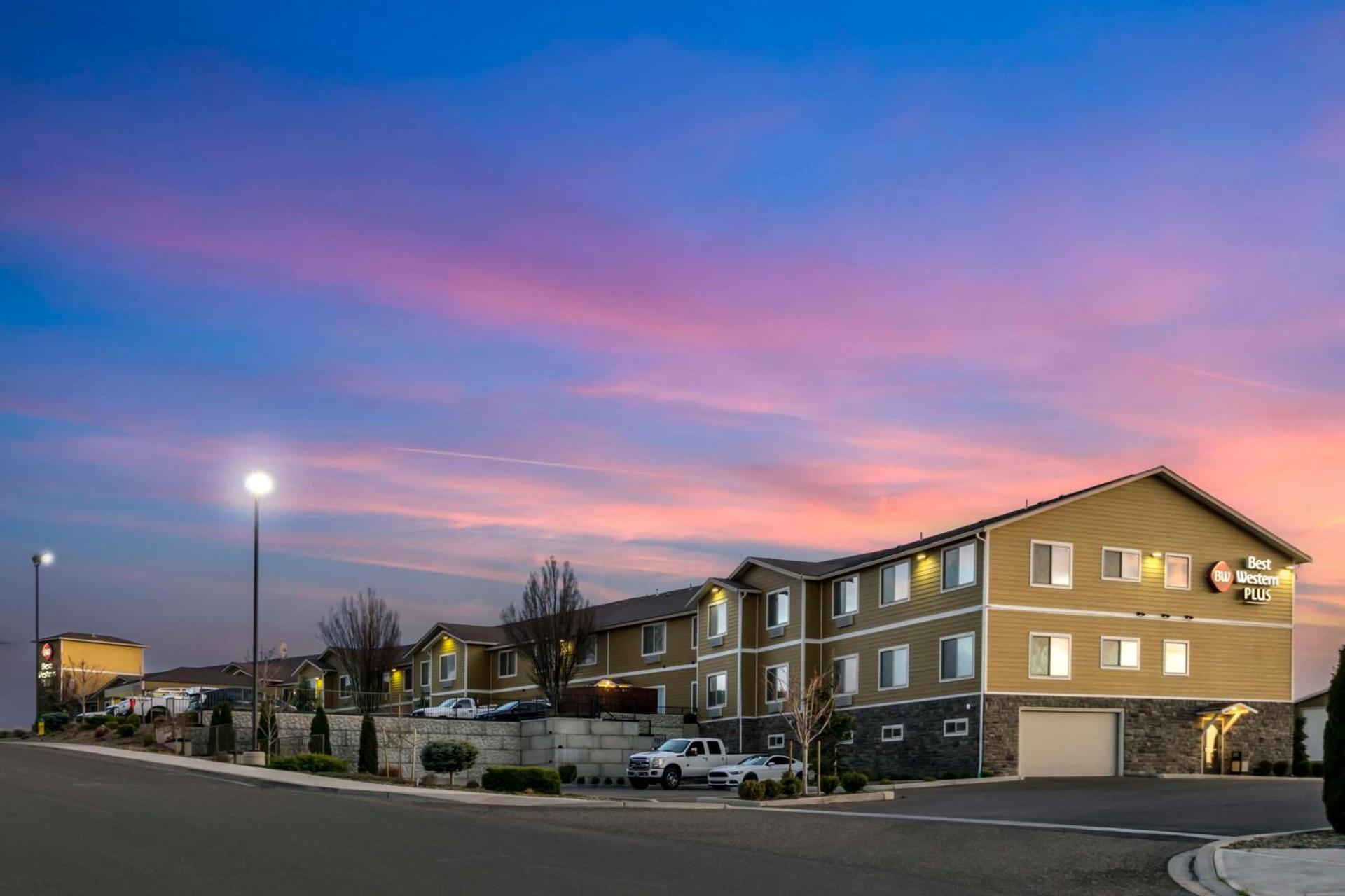 Best Western Plus Grapevine Inn photo 66