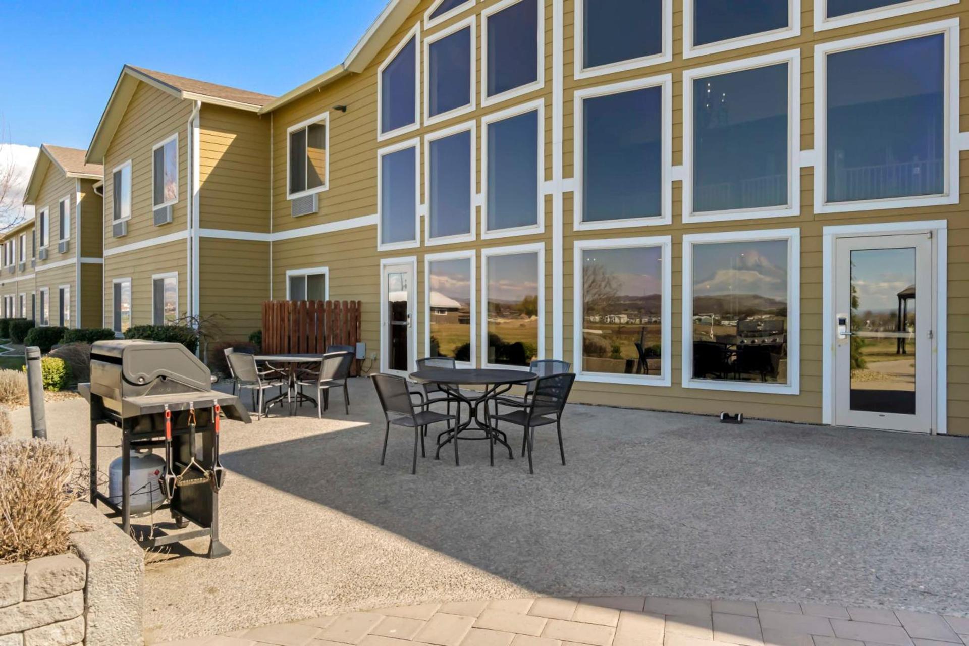 Best Western Plus Grapevine Inn photo 65