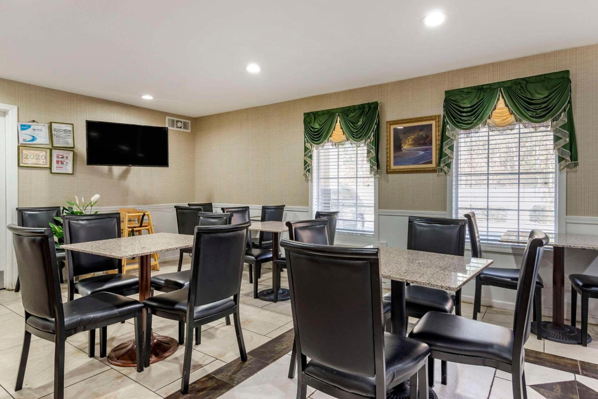 Quality Inn Conyers I-20 photo 29