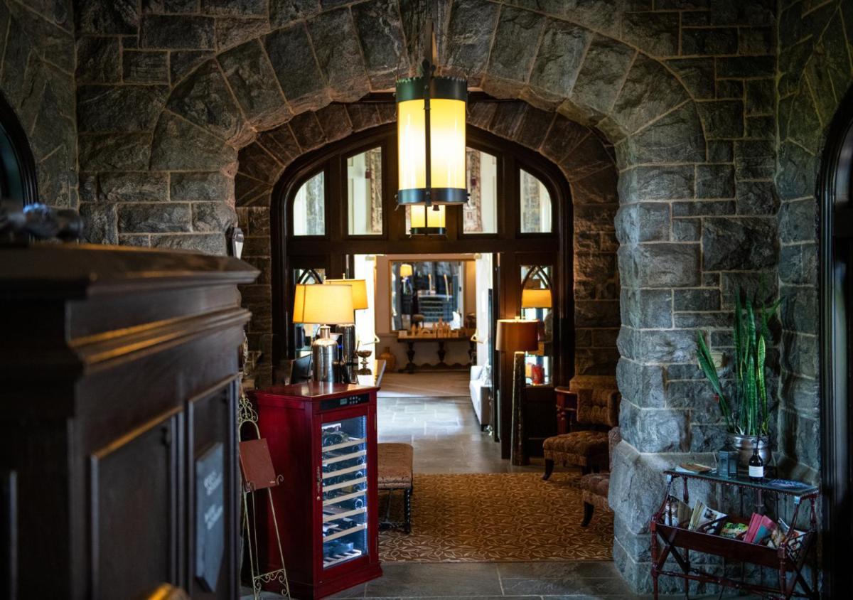 Castle Hotel & Spa — hotel in Tarrytown