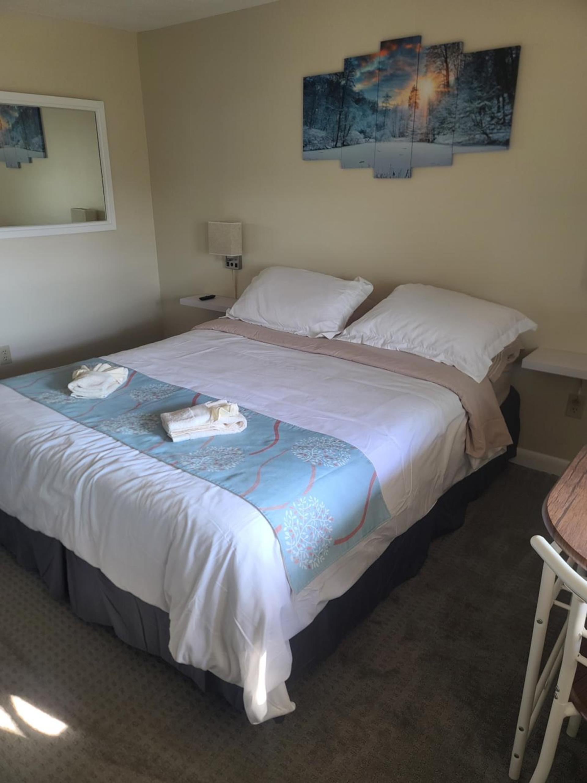 Lake Shore Farm Inn photo 14